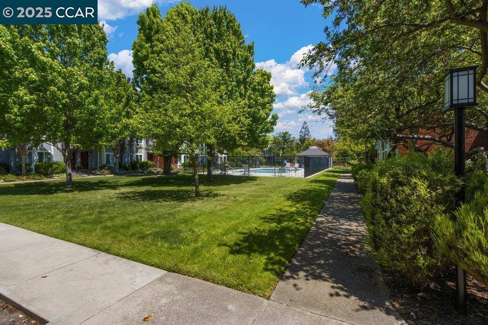 Walnut Creek, CA 94596,22 Sierra Lane