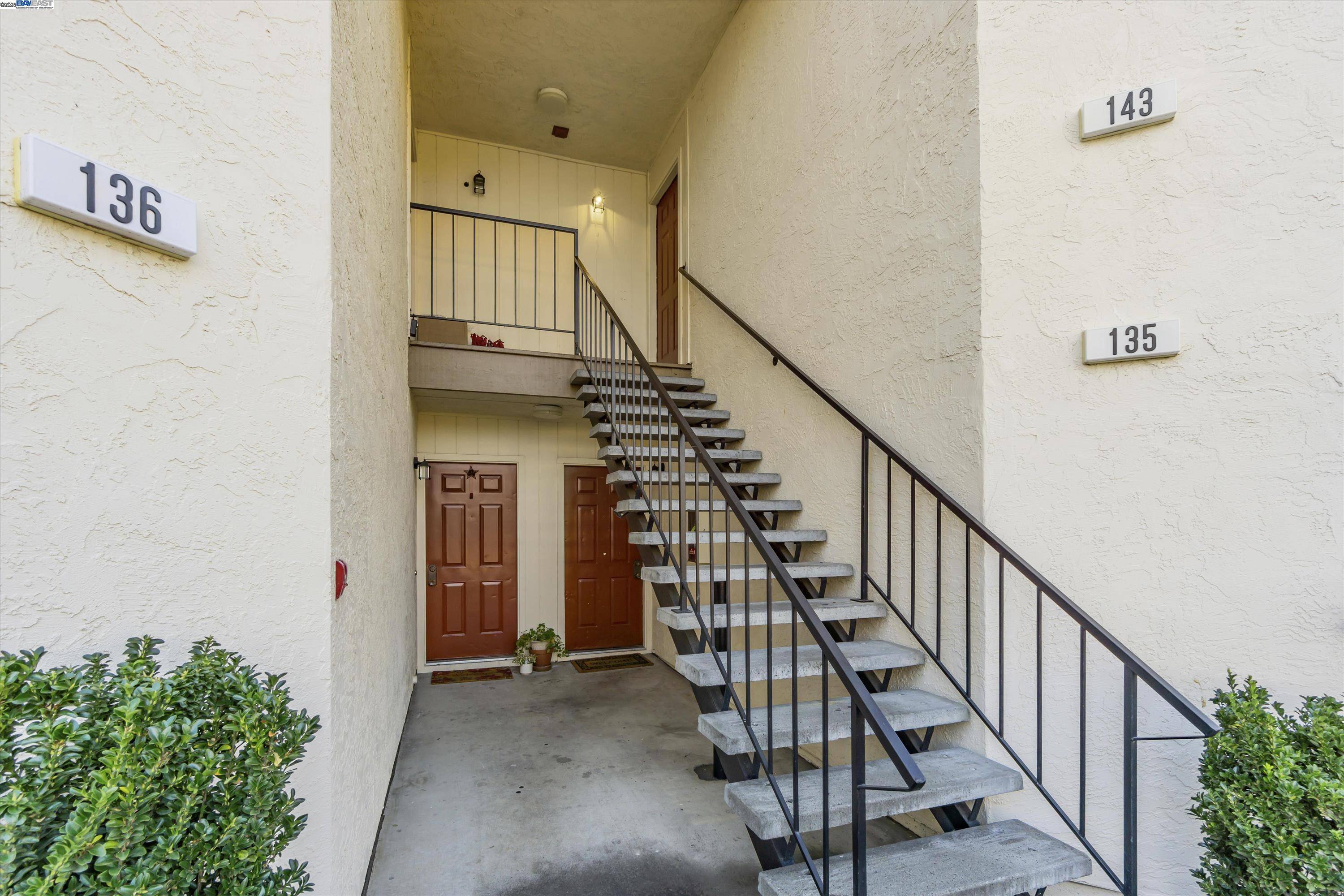 Concord, CA 94521,5025 Valley Crest Dr #143