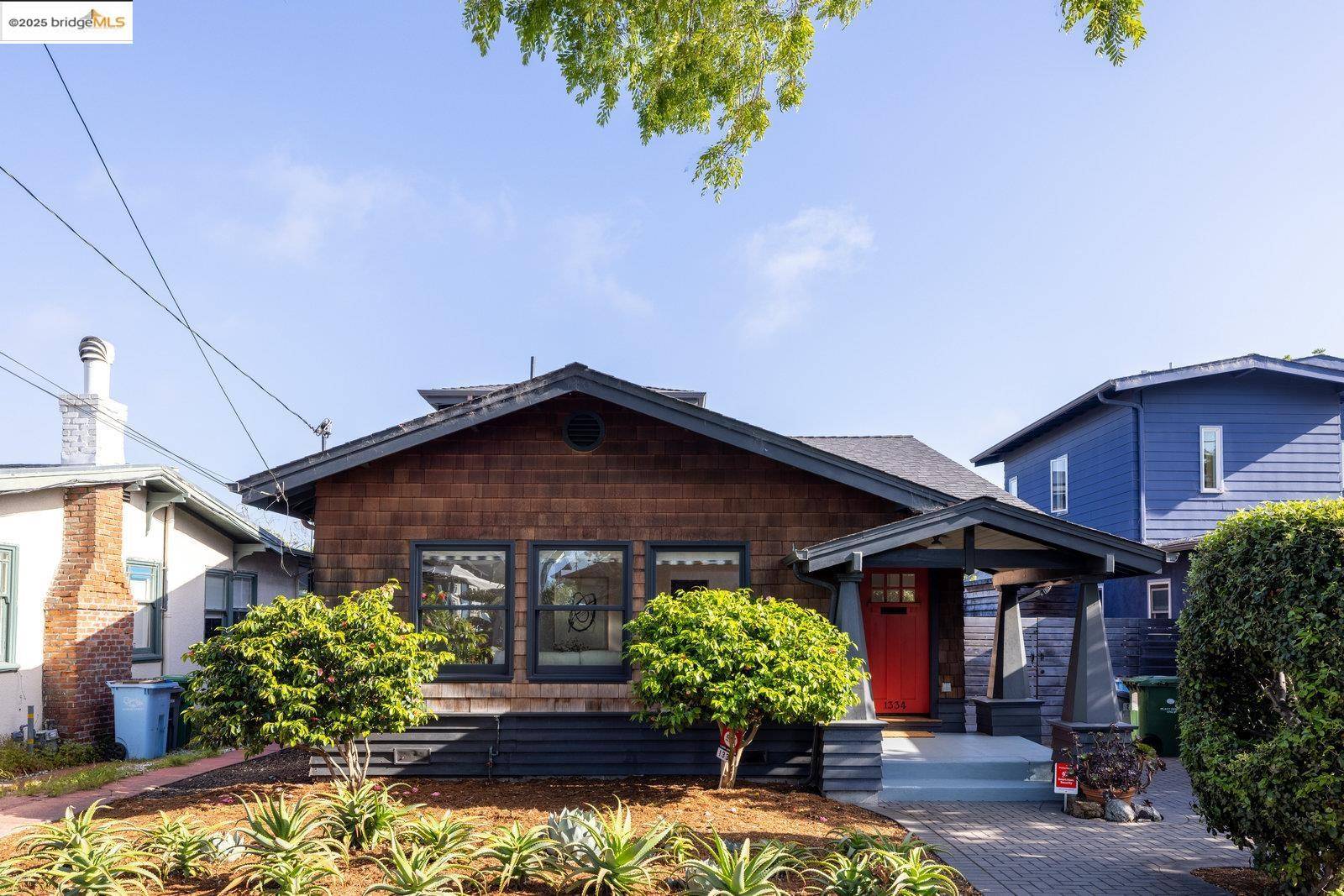 Berkeley, CA 94702,1334 Derby St