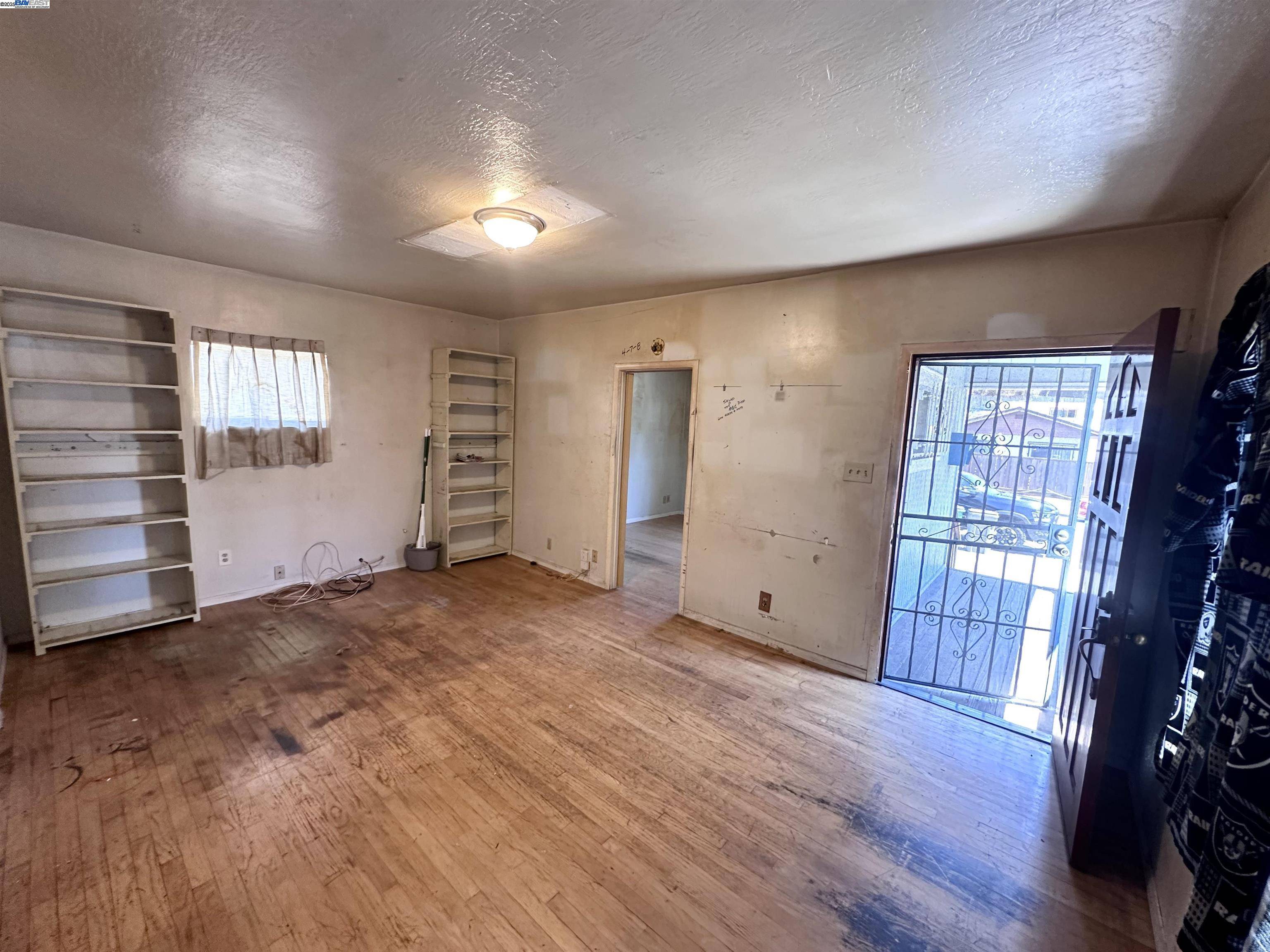 Oakland, CA 94601,2045 Harrington Ave