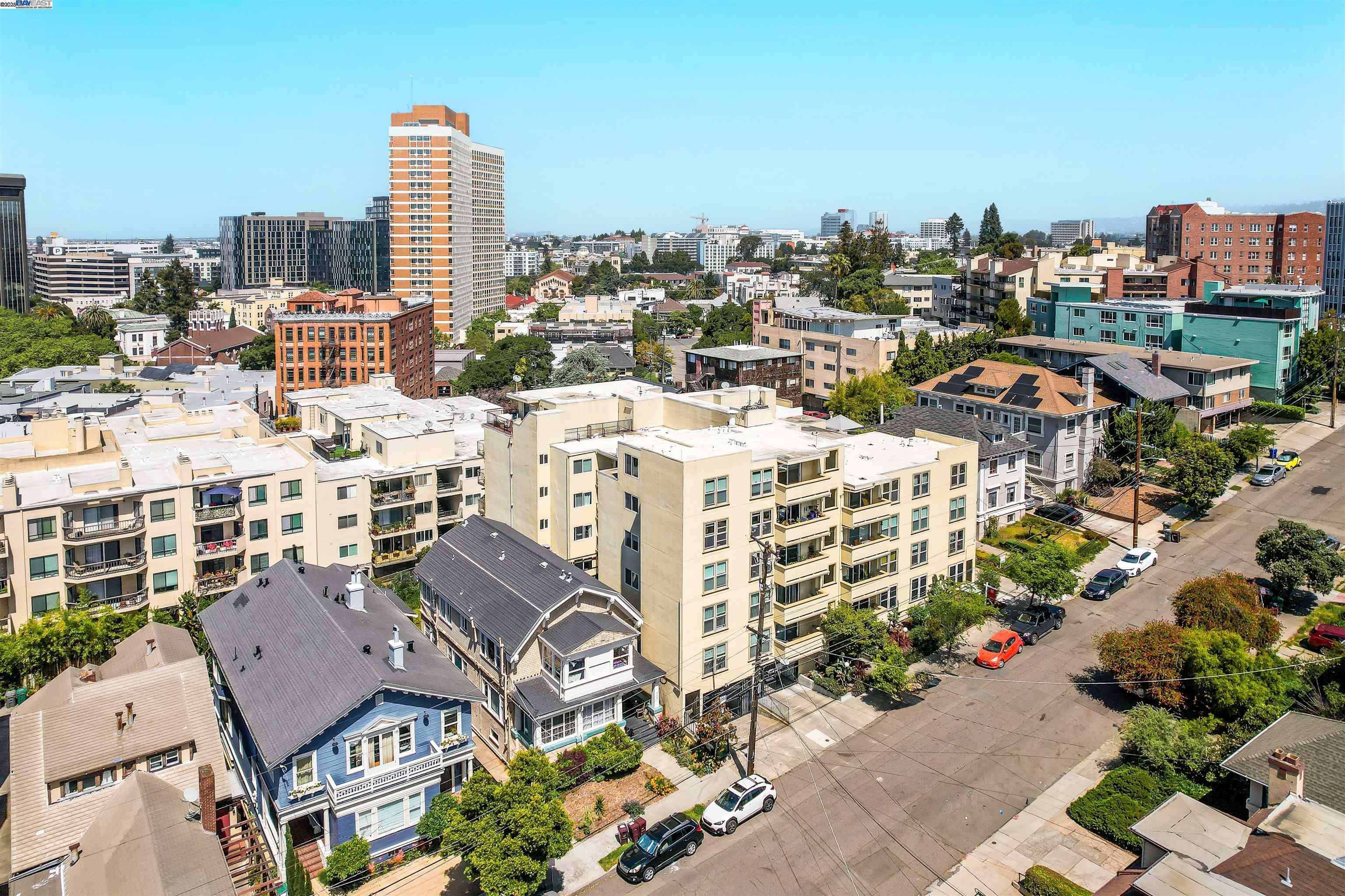 Oakland, CA 94610,325 Lenox Ave #308