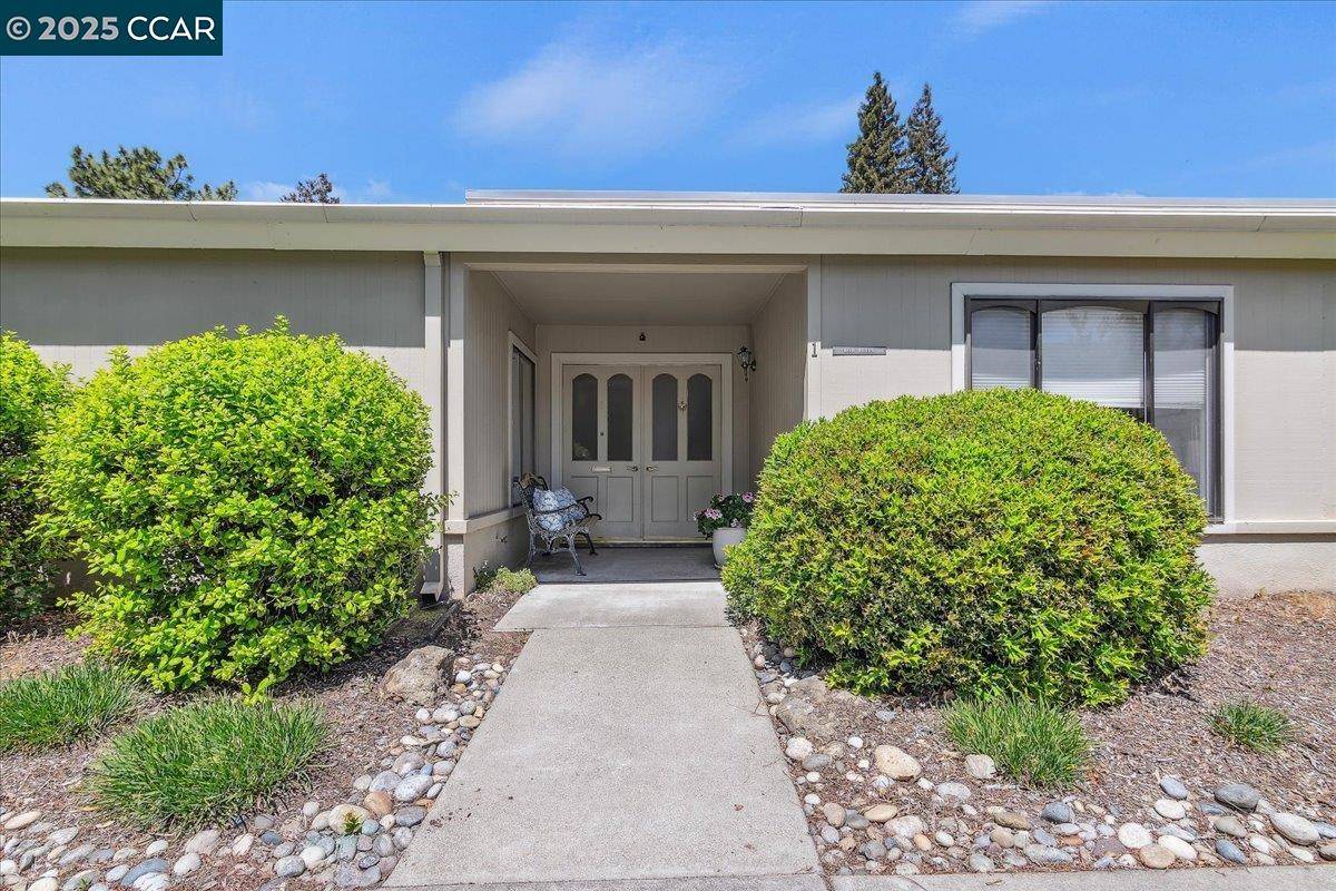 Walnut Creek, CA 94595,3201 Golden Rain Rd #1