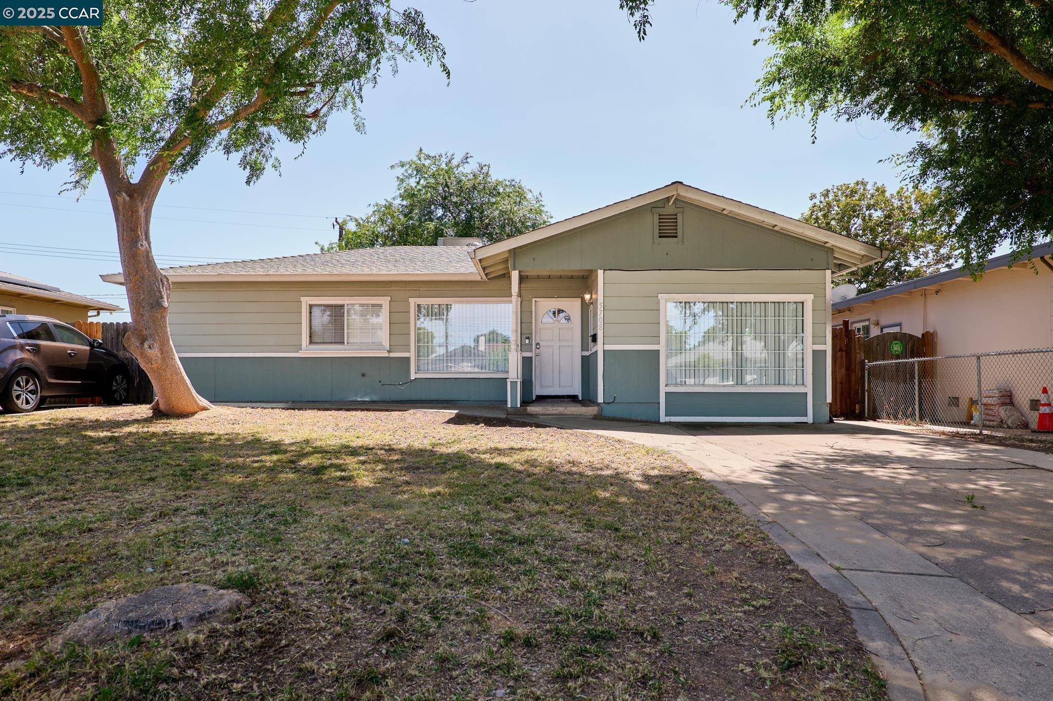 North Highlands, CA 95660,5708 Georgia Dr