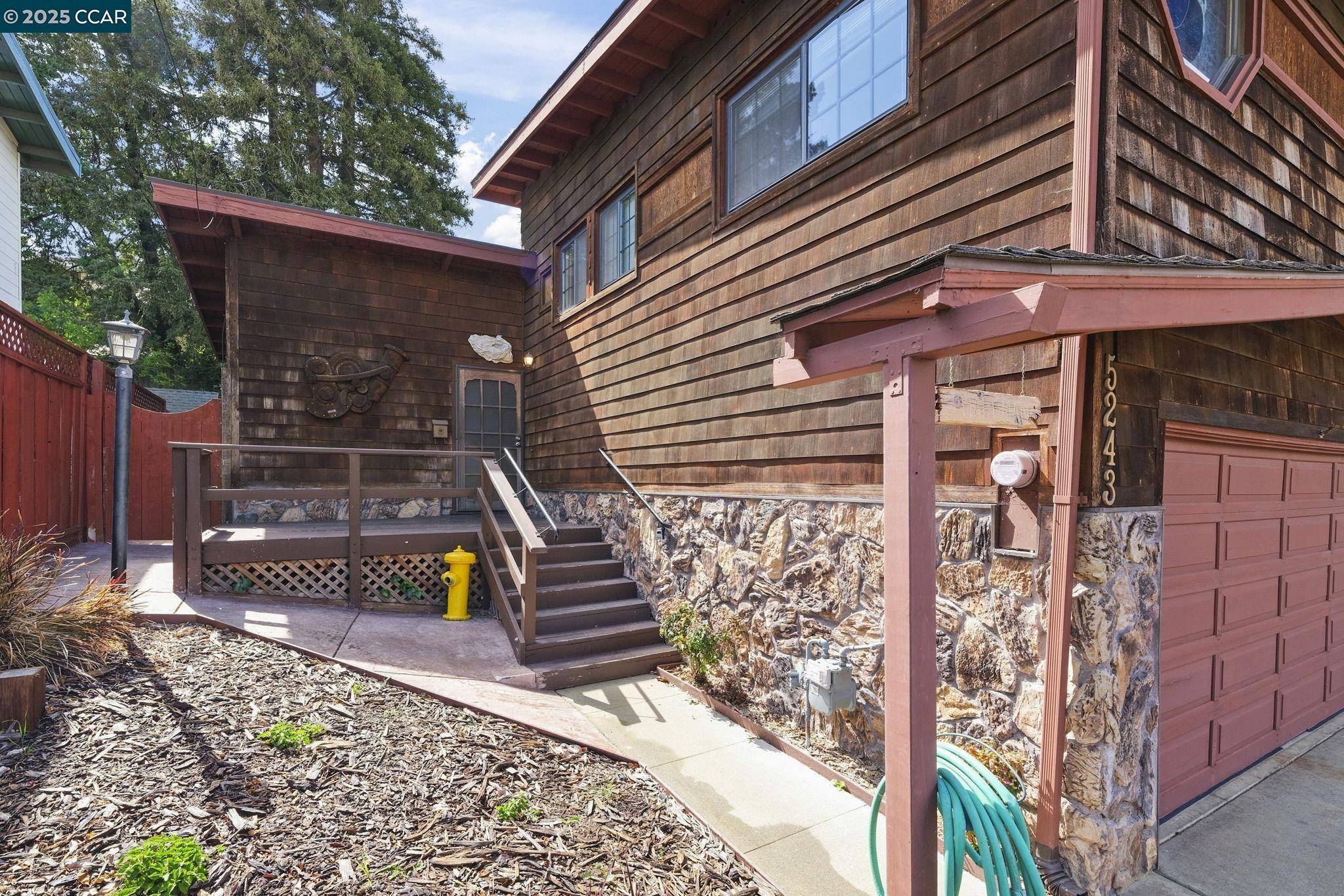 Castro Valley, CA 94546,5243 Rahlves
