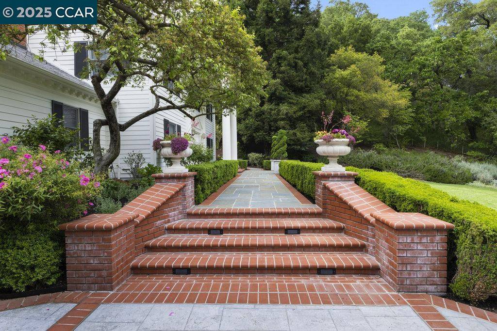 Alamo, CA 94507,32 Kensington Ct