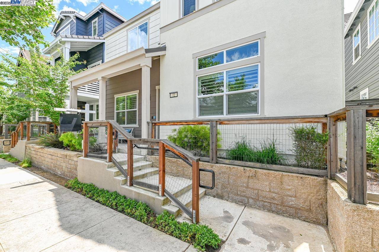 Pleasanton, CA 94566,72 Sunflower Hill Way