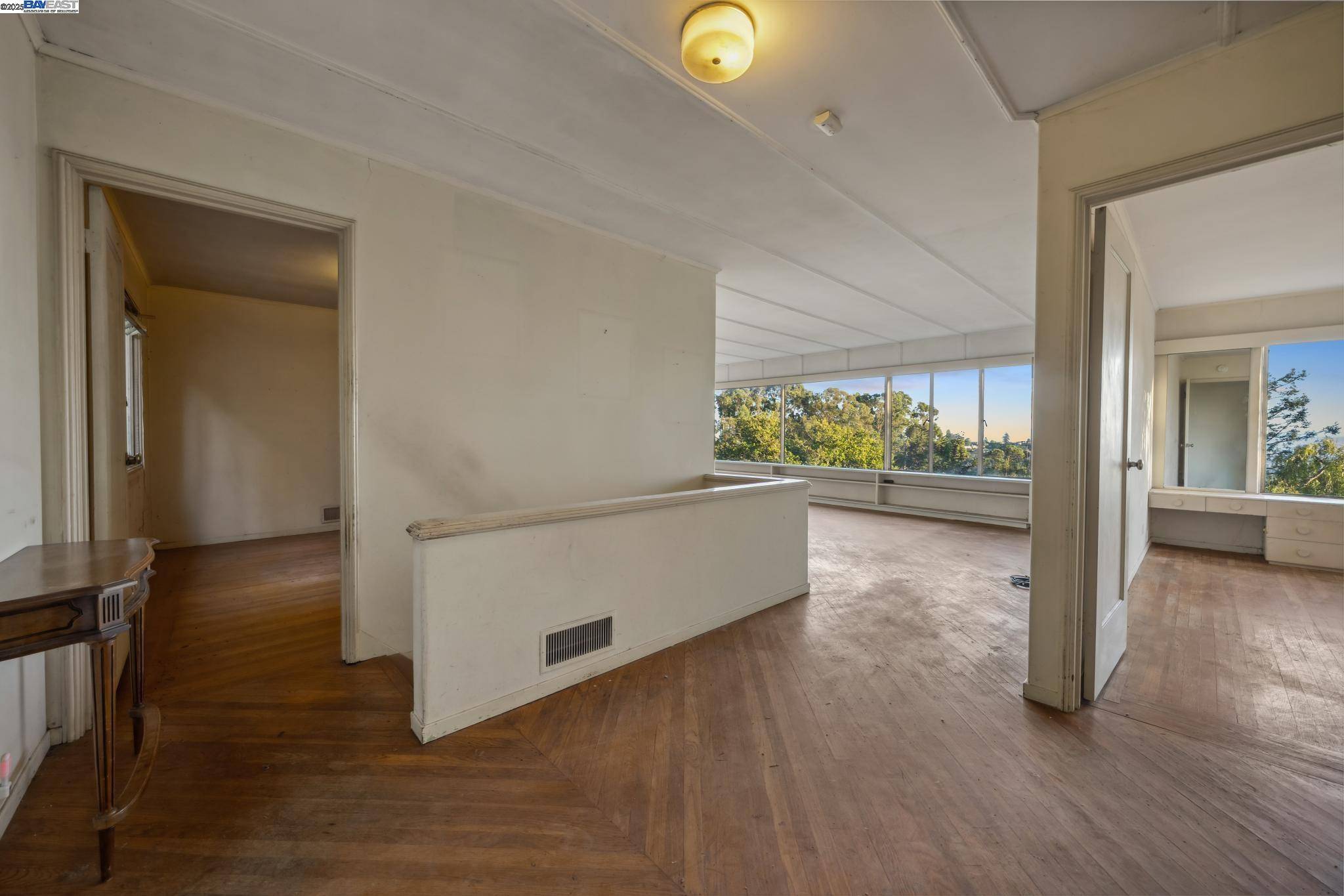 Oakland, CA 94611,5915 RINCON DRIVE