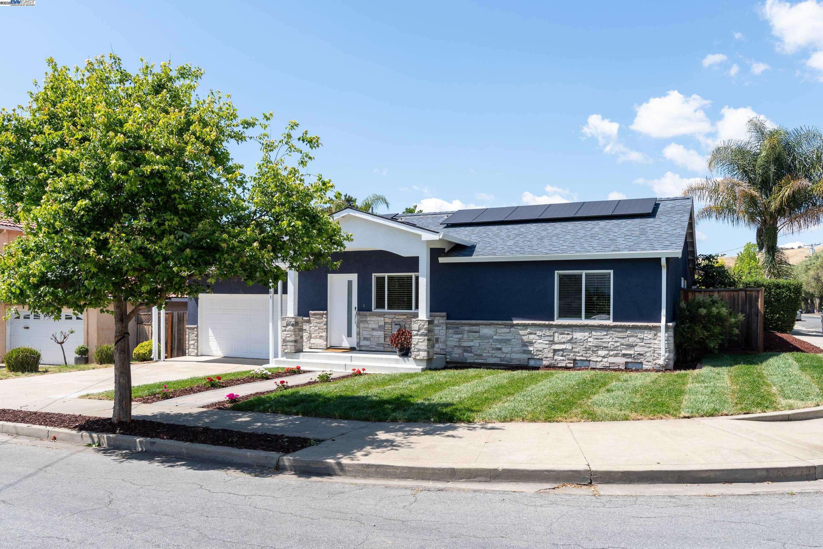 Fremont, CA 94539,401 Emerson St