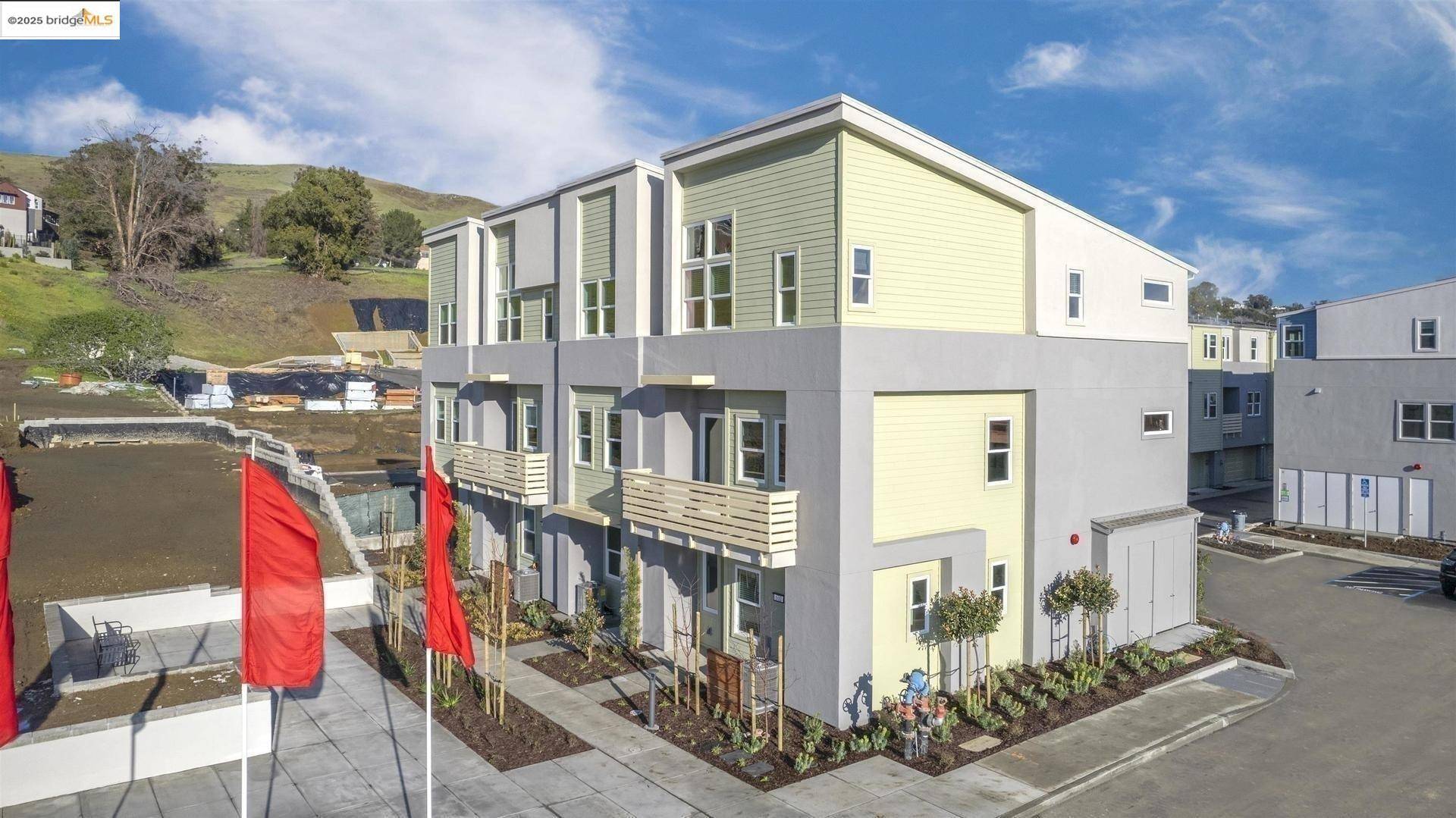 Hayward, CA 94544,28974 Parkwood Ln #72