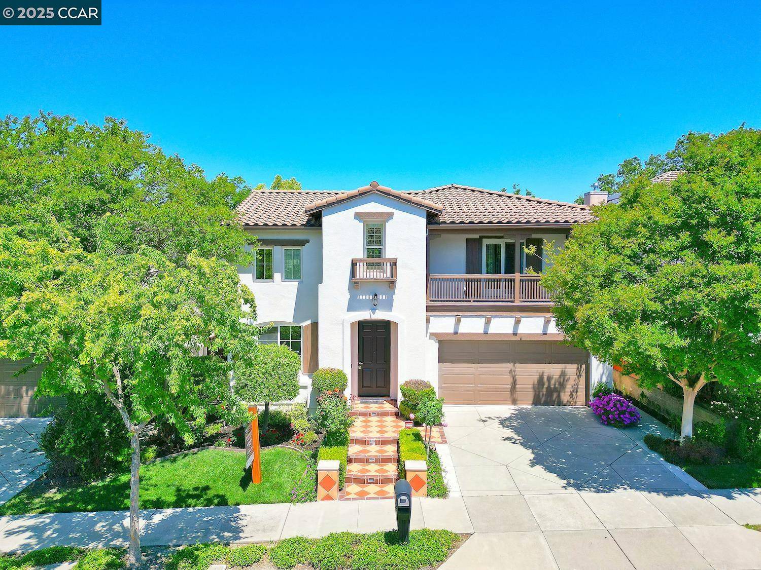 San Ramon, CA 94582,1416 Allanmere Dr