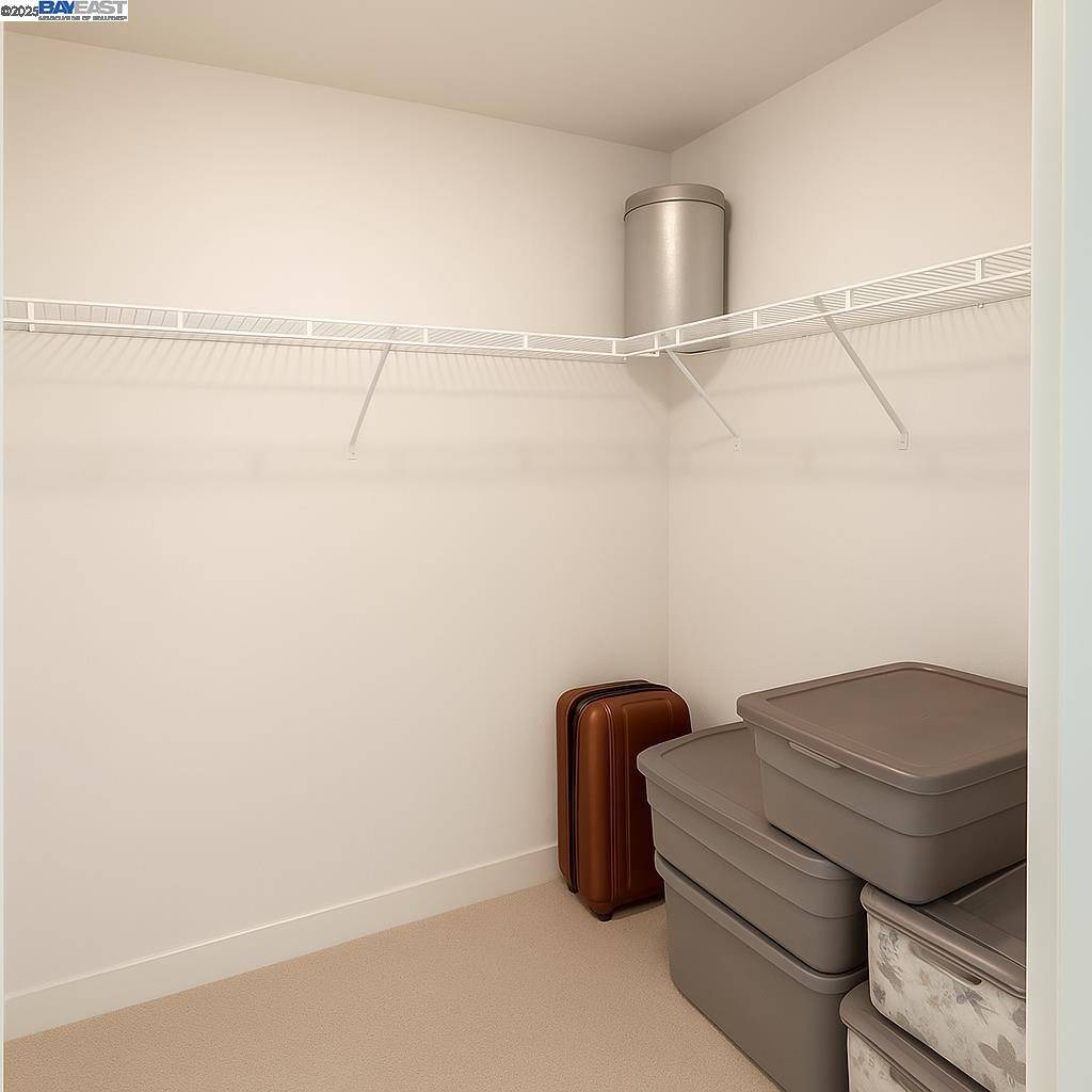 San Francisco, CA 94124,10 Innes Ct #304