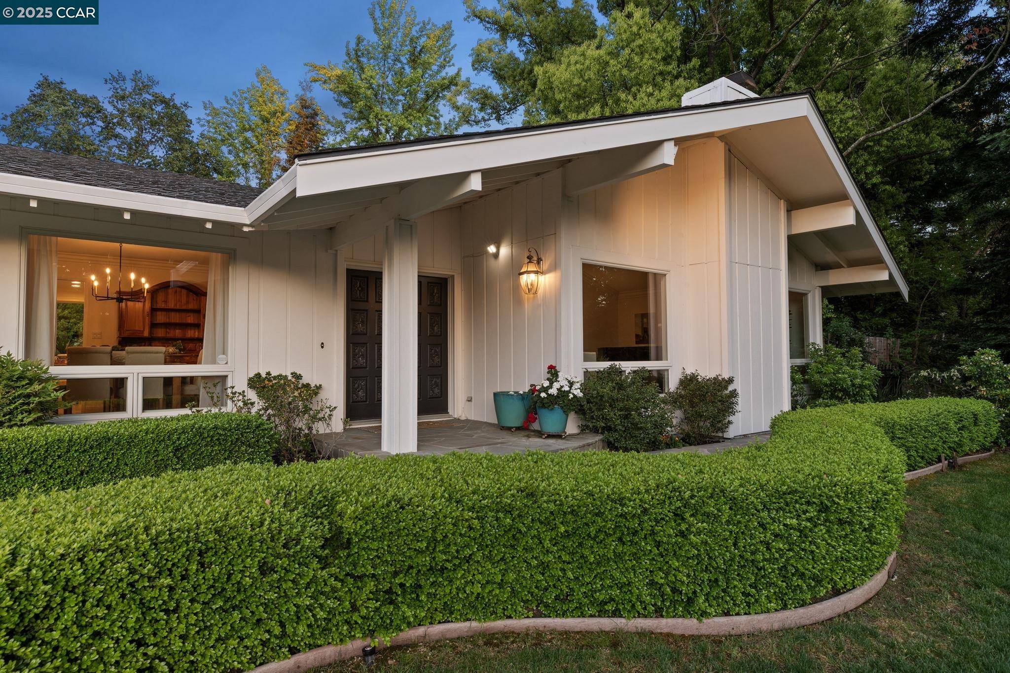 Alamo, CA 94507,120 Heritage Oaks Pl