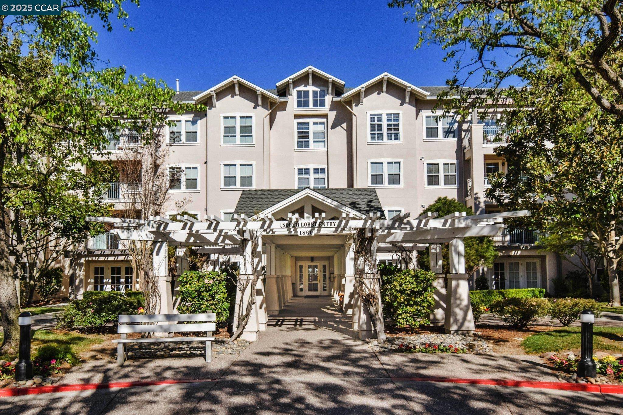 Walnut Creek, CA 94595,1860 Tice Creek Dr #1414