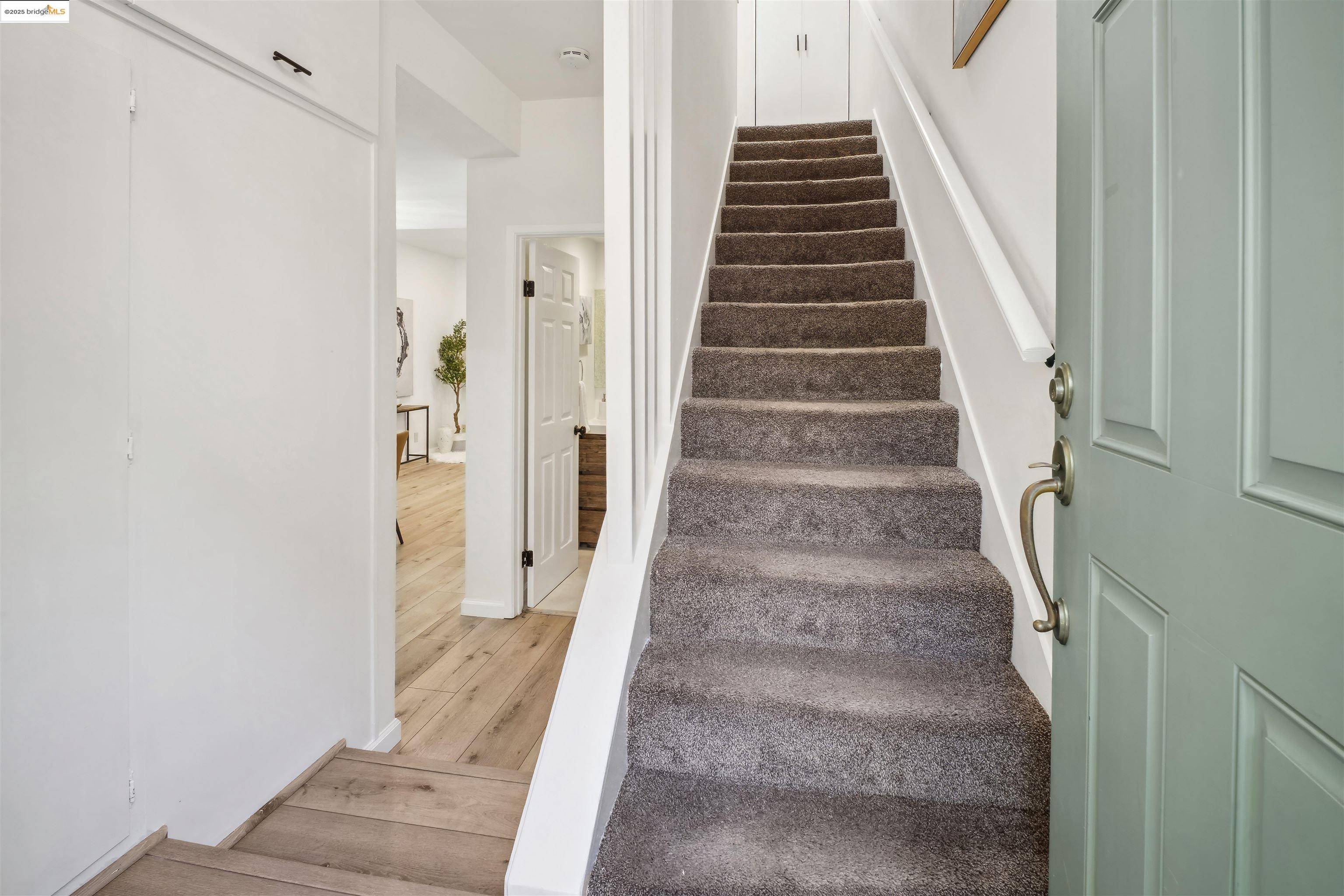 Lafayette, CA 94549,917 Hough Ave #2