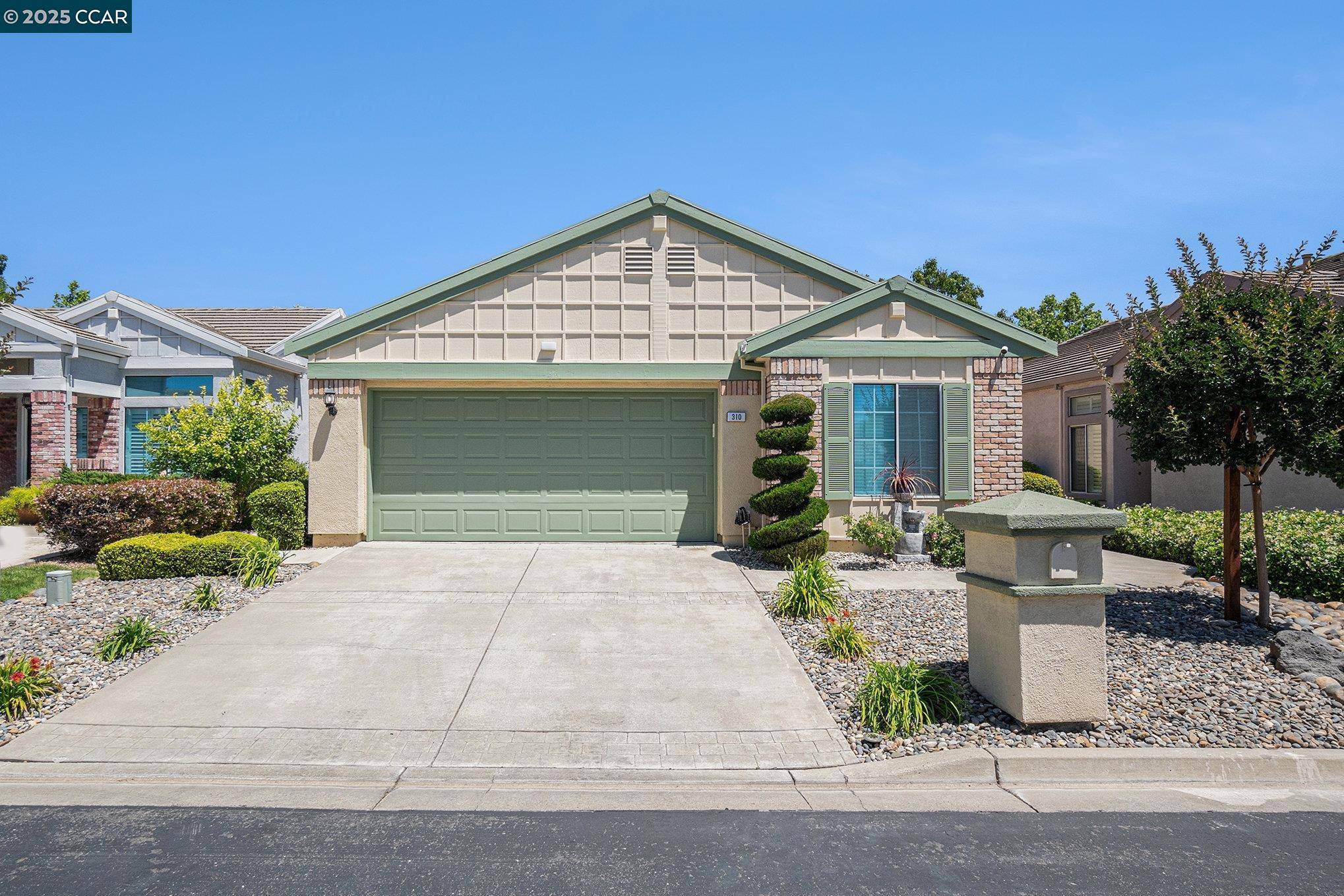 Brentwood, CA 94513,310 Winesap Dr