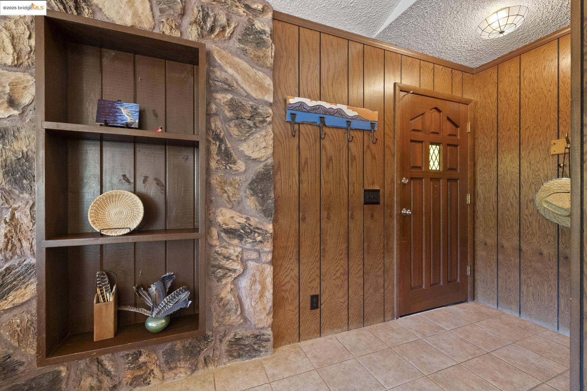 Groveland, CA 95321,20810 Crescent Way