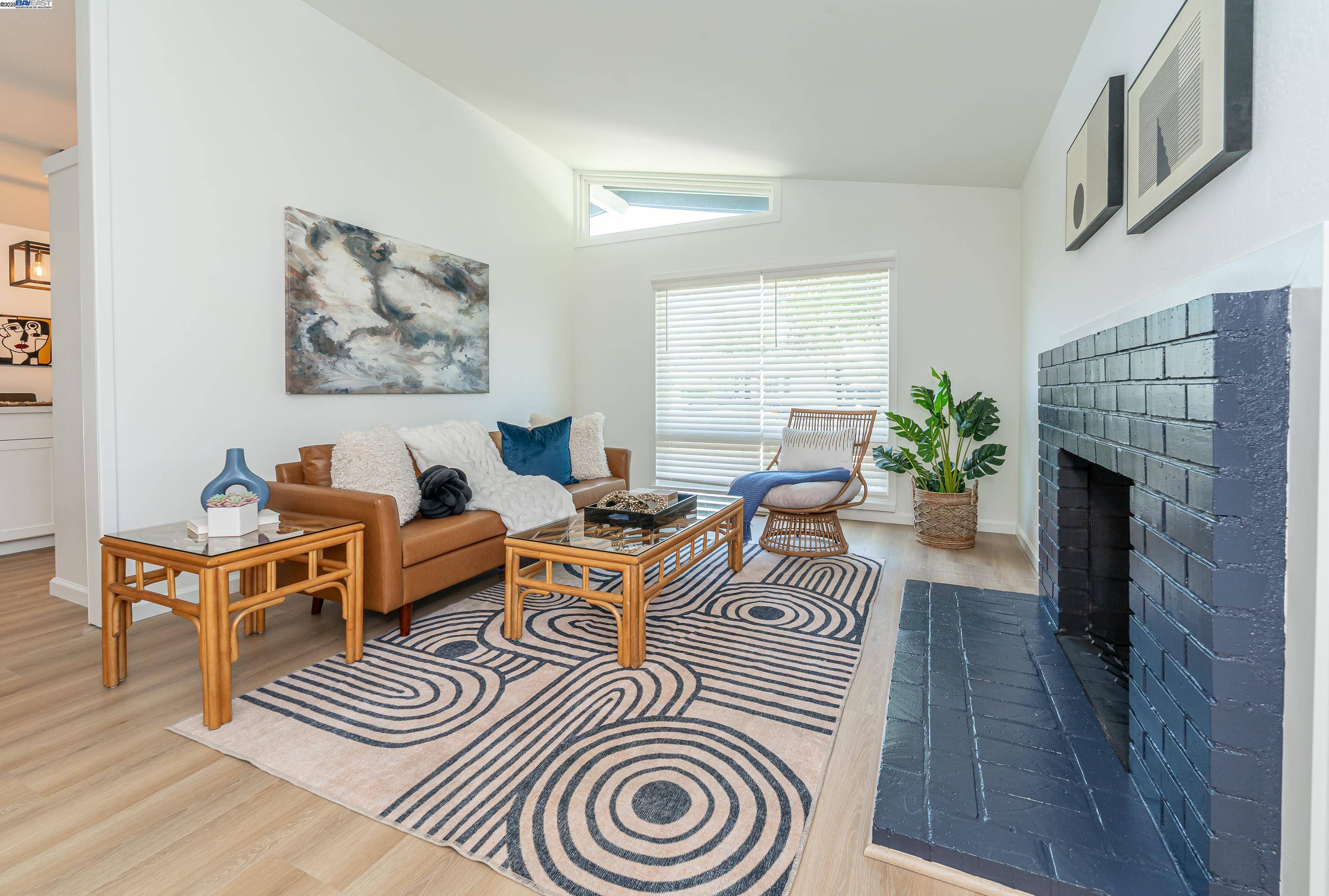 Livermore, CA 94551,1172 Pine St