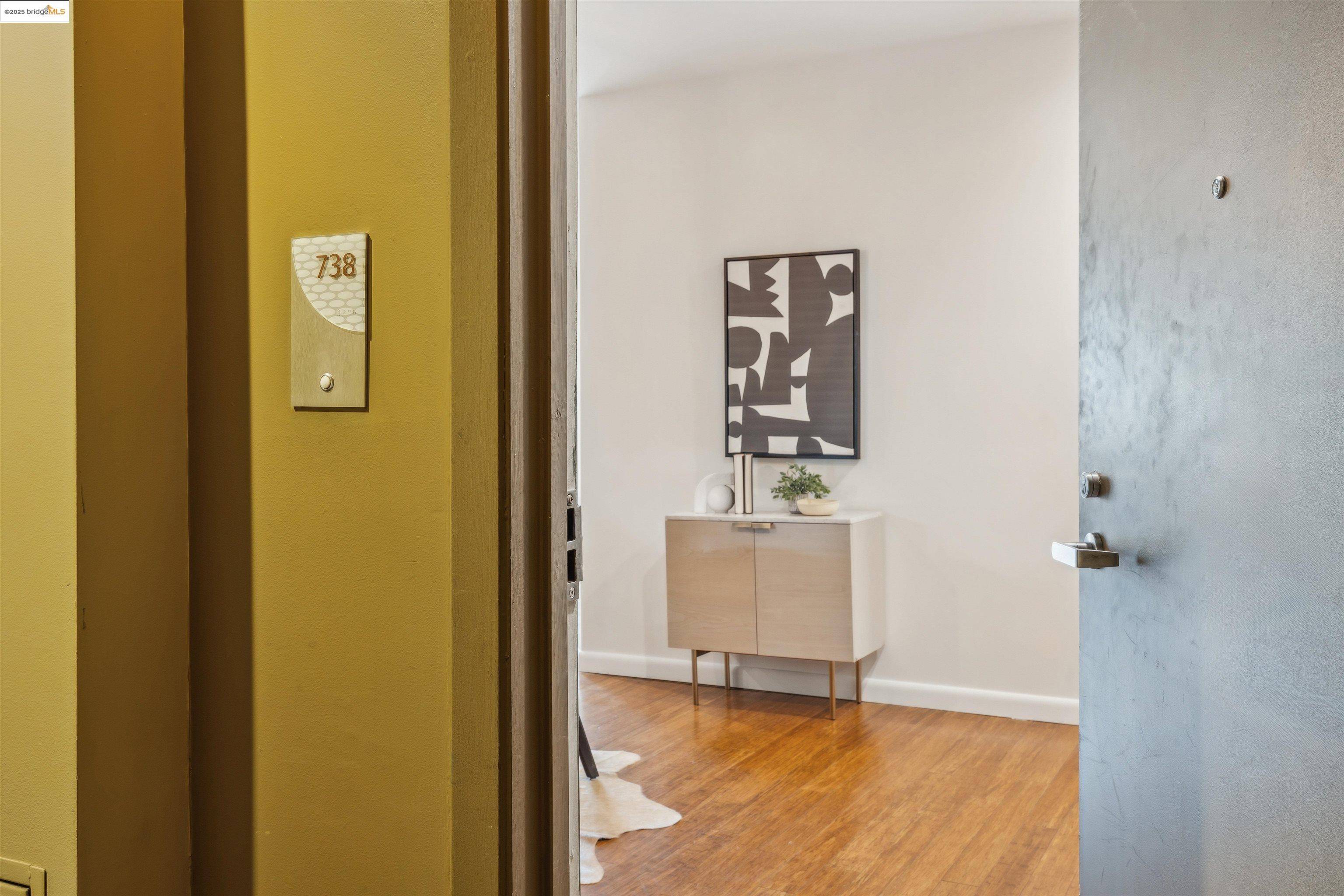 Oakland, CA 94607,428 Alice Street #738