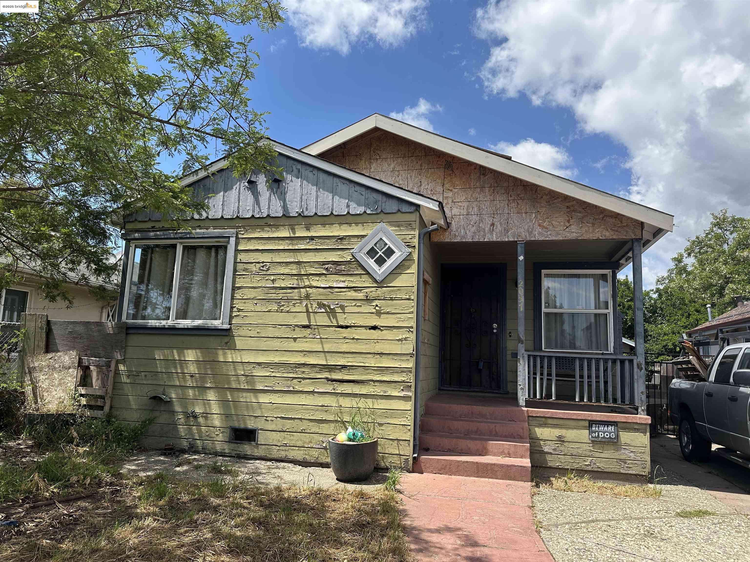 Oakland, CA 94621,2057 84Th Ave