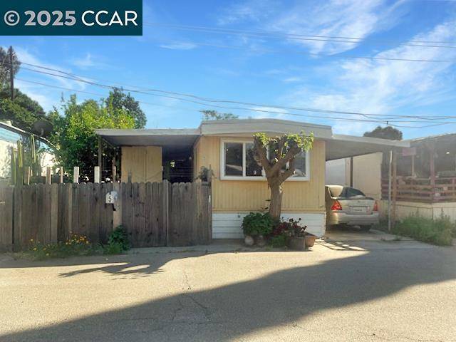 Isleton, CA 95641,841 W Brannan Island Rd ##5