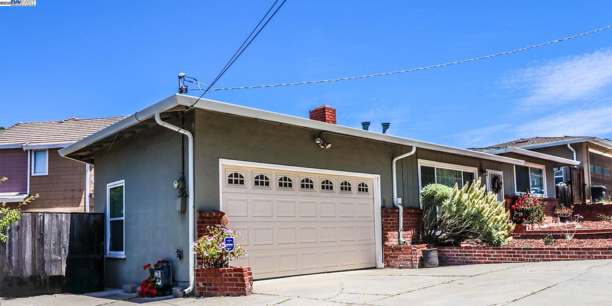 Hayward, CA 94541,2272 Kelly St