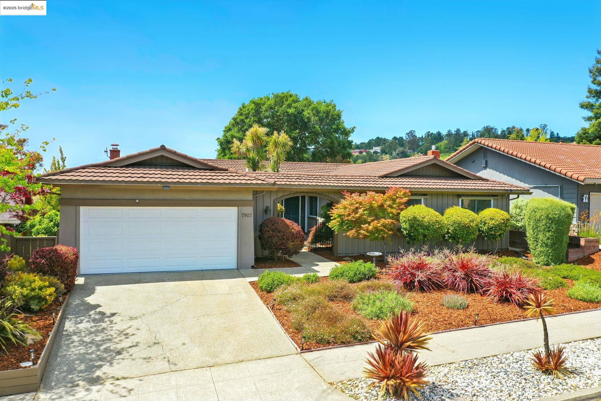 Oakland, CA 94605,7927 Phaeton Dr