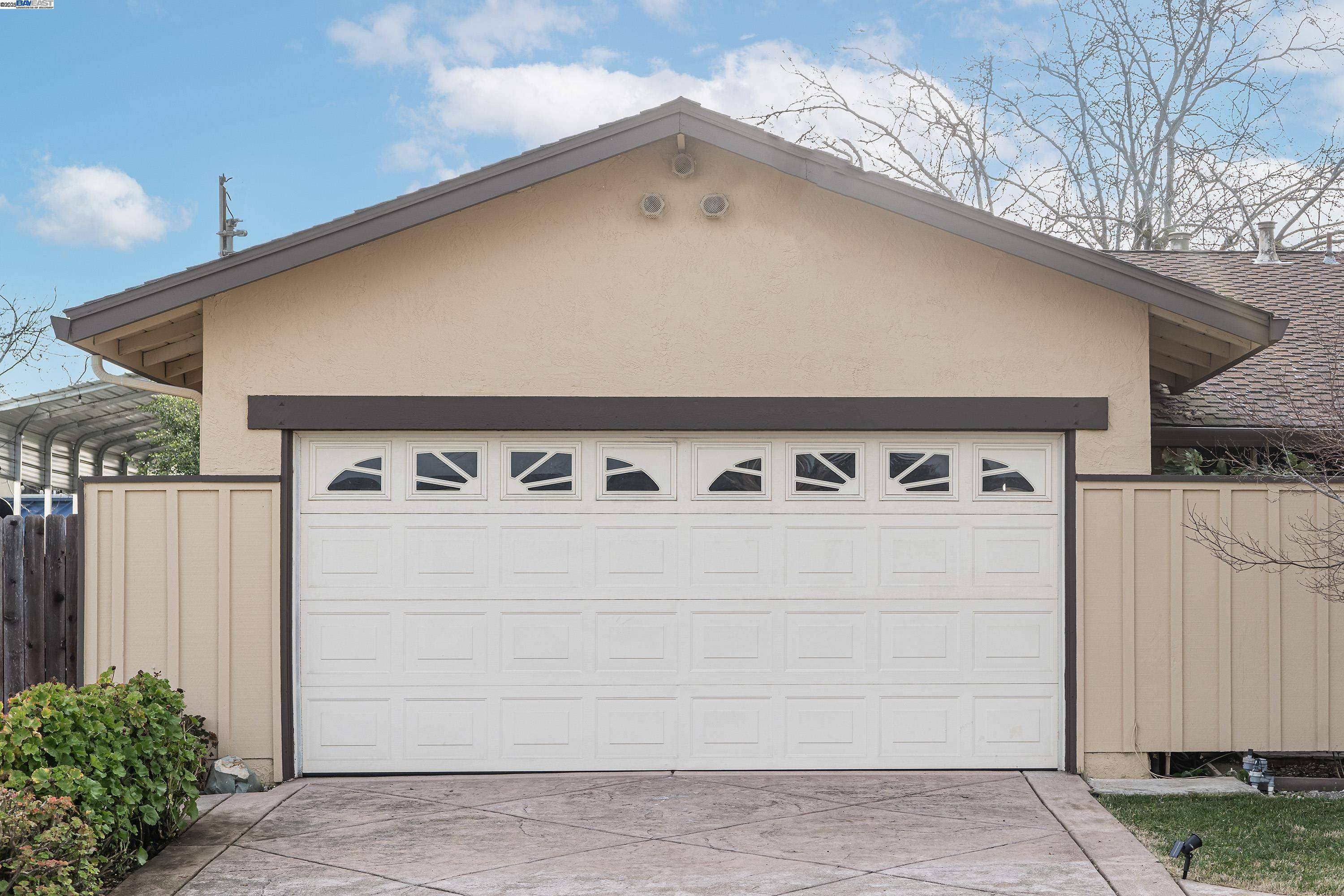Dublin, CA 94568,7476 Brookdale Ct