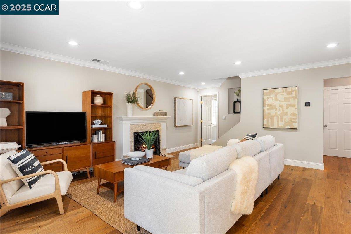 Concord, CA 94521,4205 Windermere Ct.