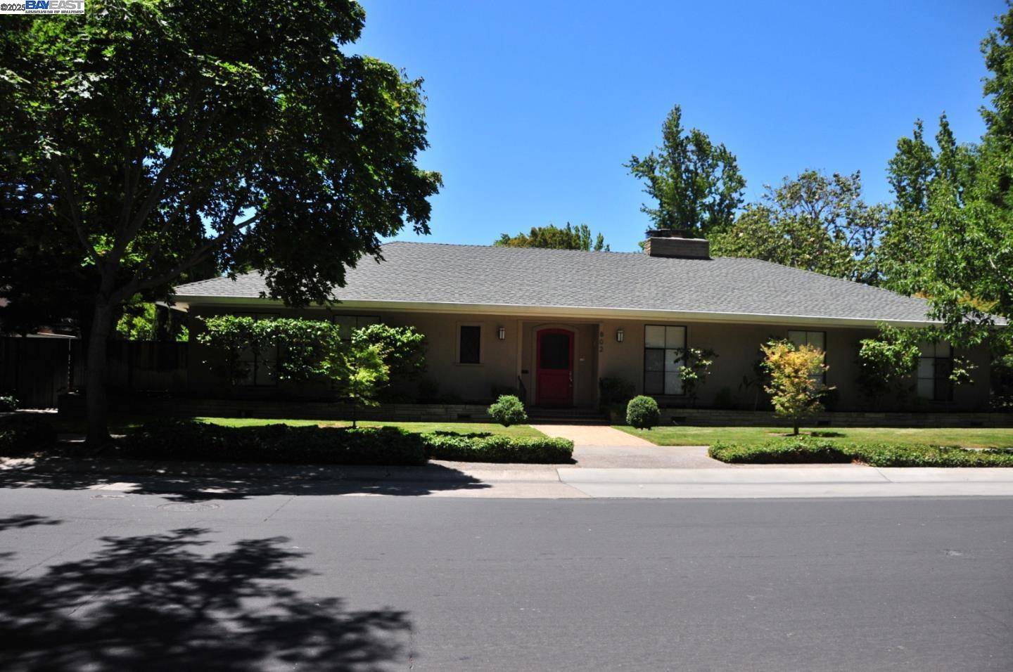 Palo Alto, CA 94301,802 Center Dr