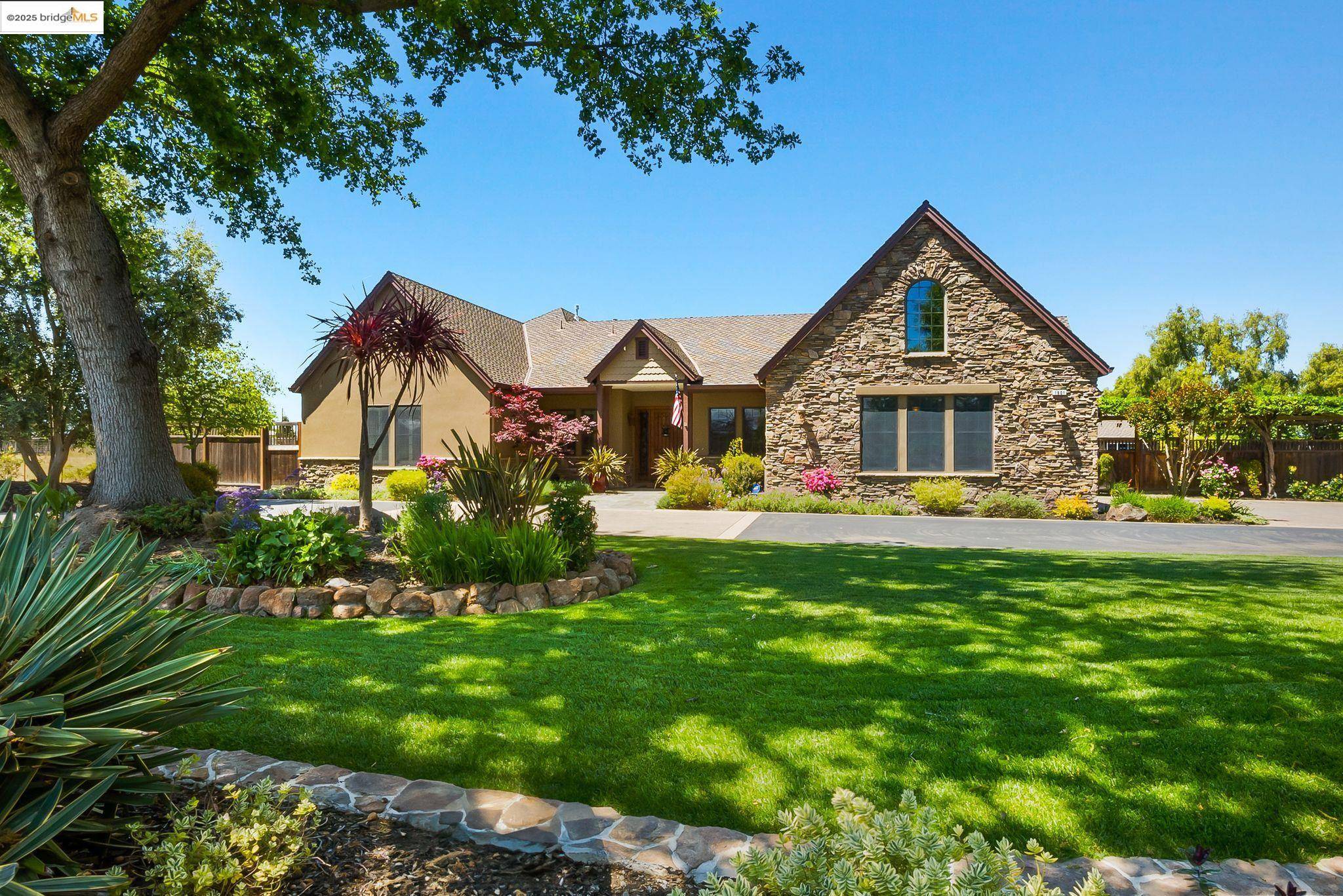 Livermore, CA 94550,1901 Buena Vista Ave
