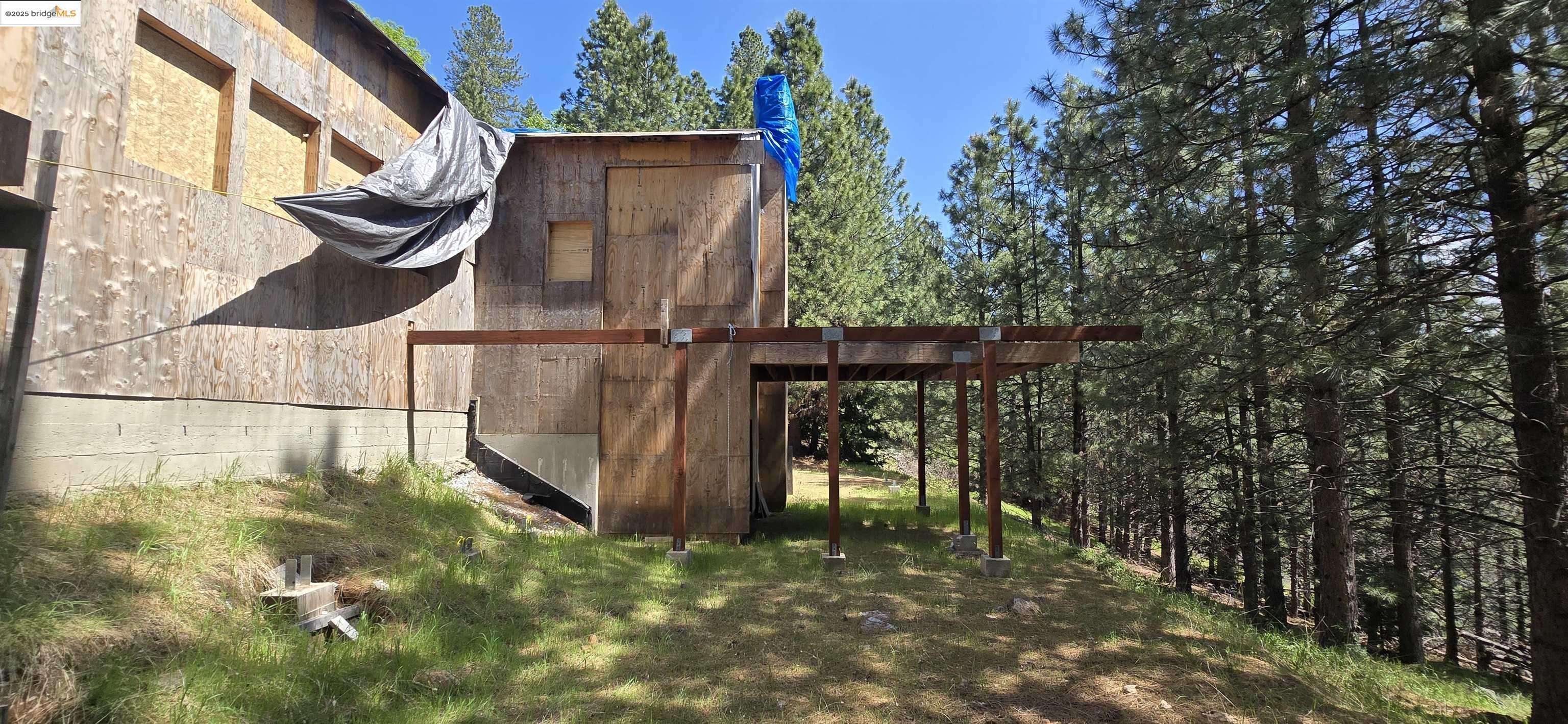 Pioneer, CA 95666,20121 Manzanita Way