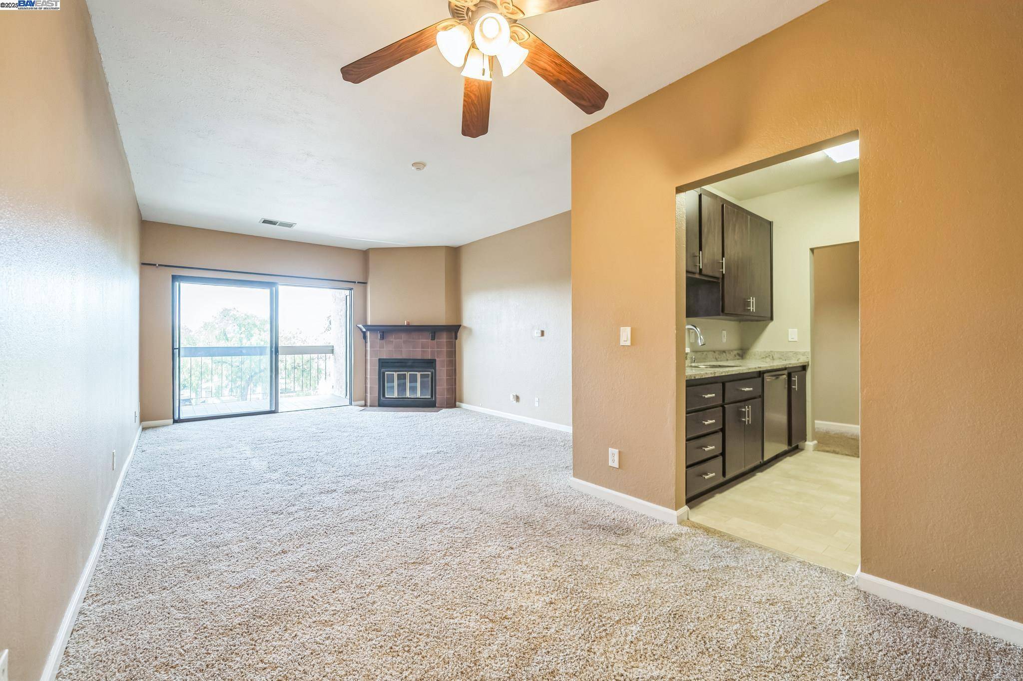 Newark, CA 94560,39887 Cedar Blvd #352