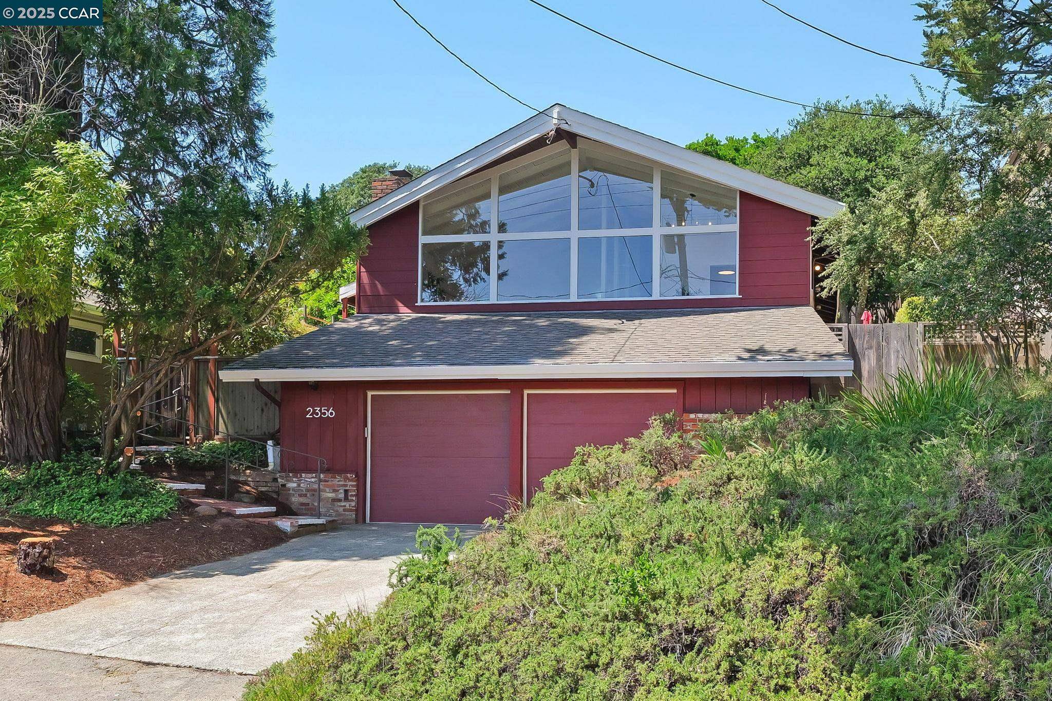 Oakland, CA 94611,2356 Thackeray Drive