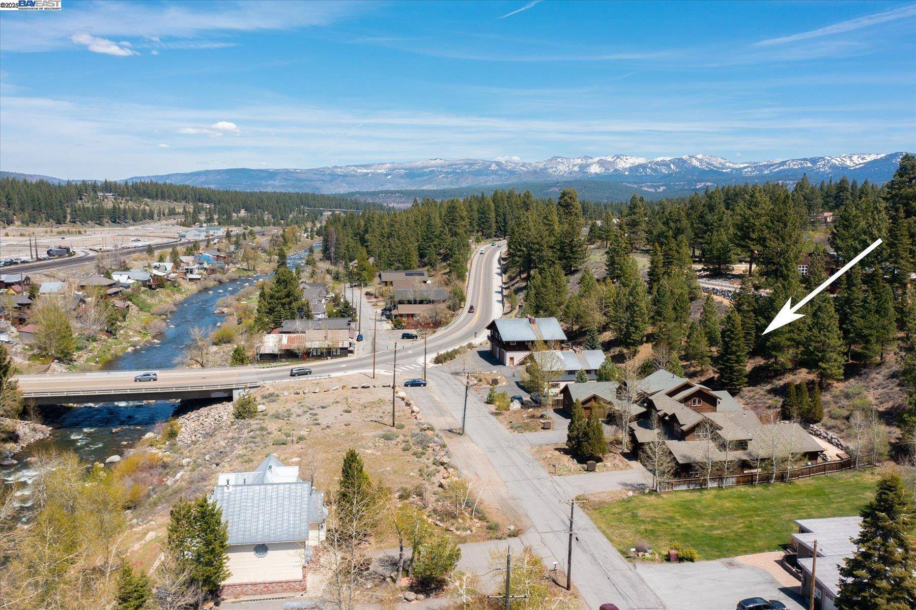 Truckee, CA 96161,10023 S River Street
