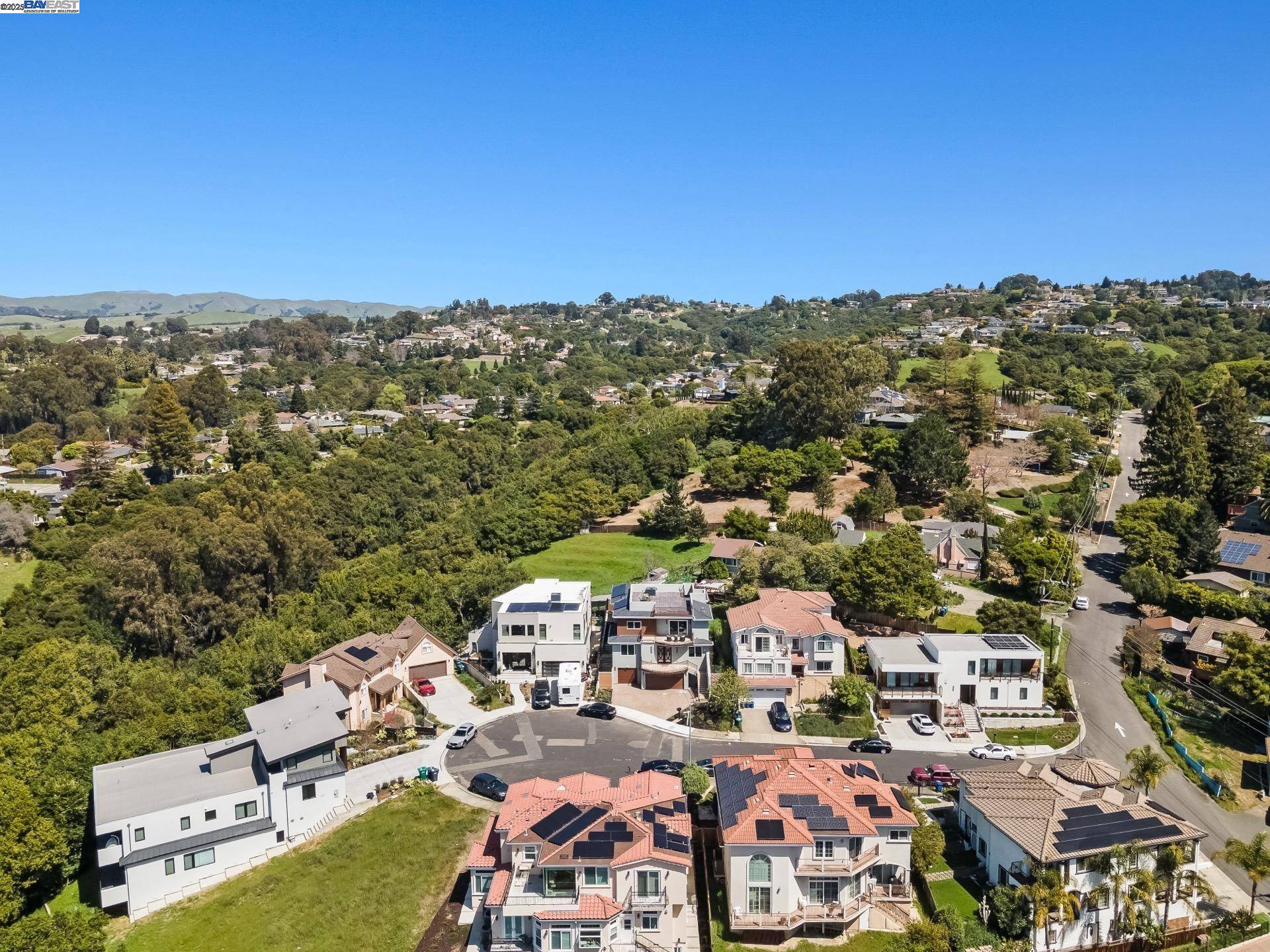Hayward, CA 94542,2382 Rainbow Ct