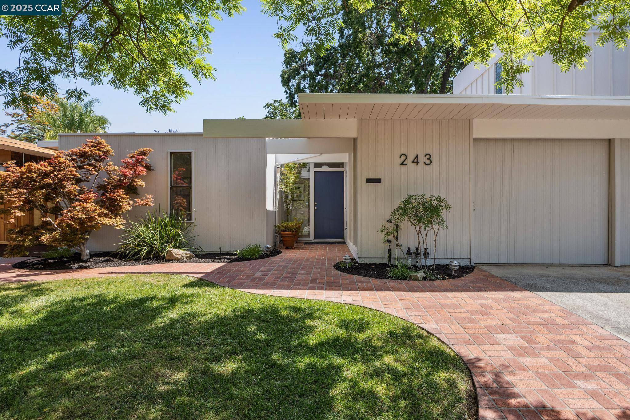 Walnut Creek, CA 94598,243 Santa Fe Dr