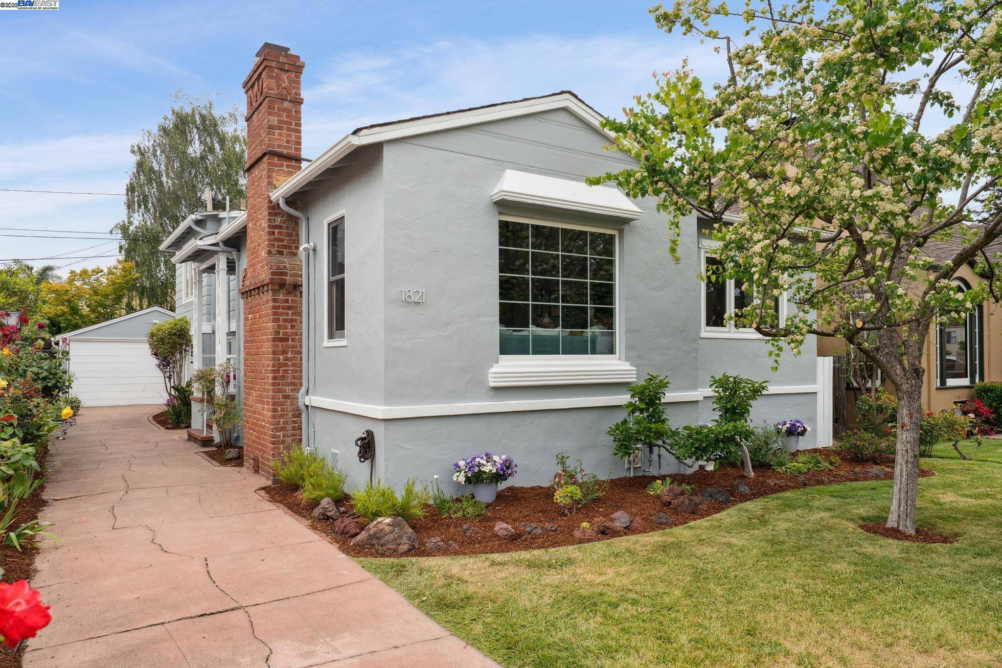 Alameda, CA 94501,1821 Fremont Dr