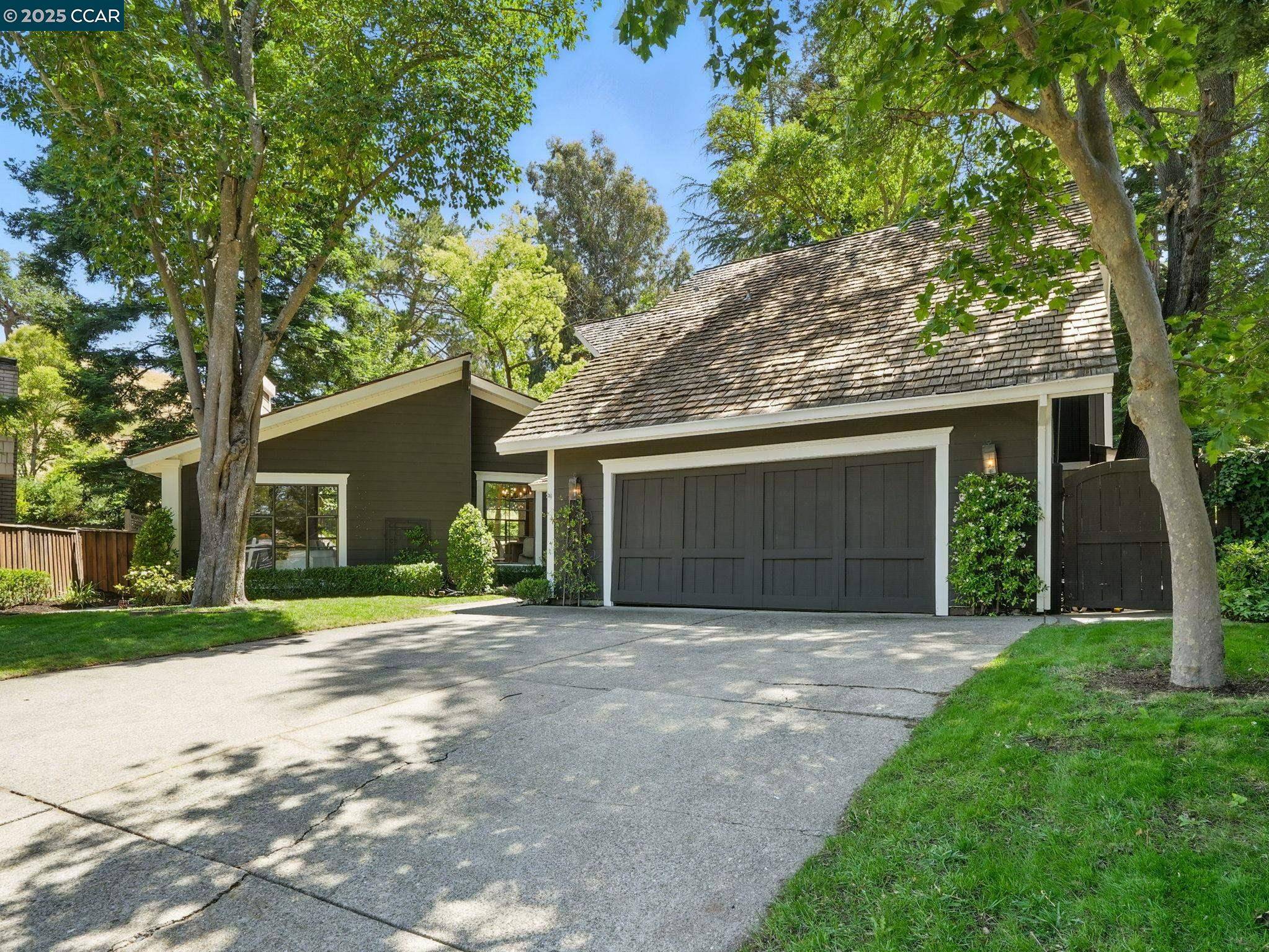 Danville, CA 94526,66 Ambleside Court