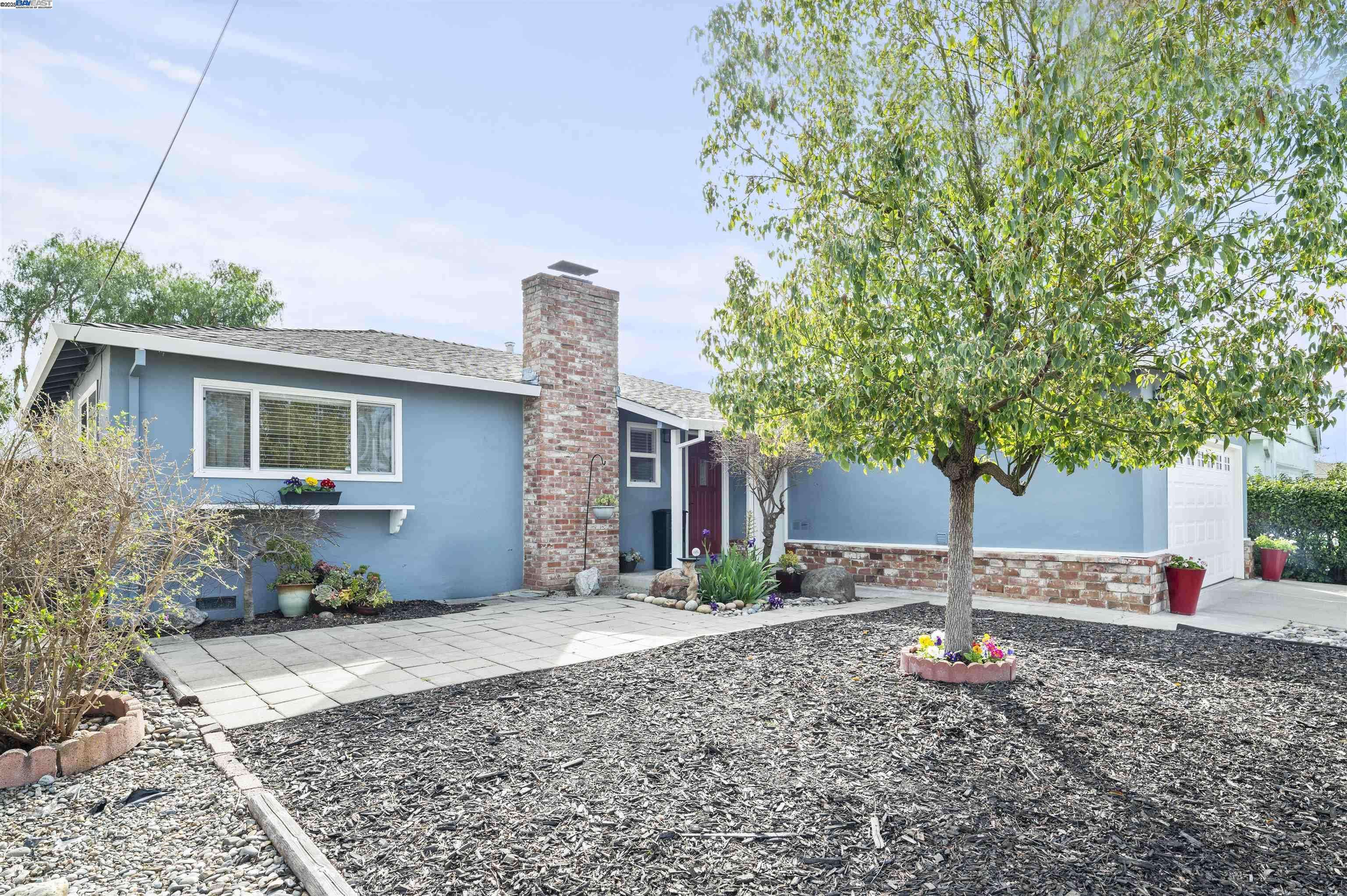 Livermore, CA 94550,3963 Yale Way