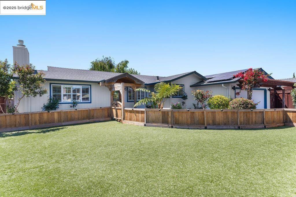 Santa Cruz, CA 95062,2257 Juan Pablo LN