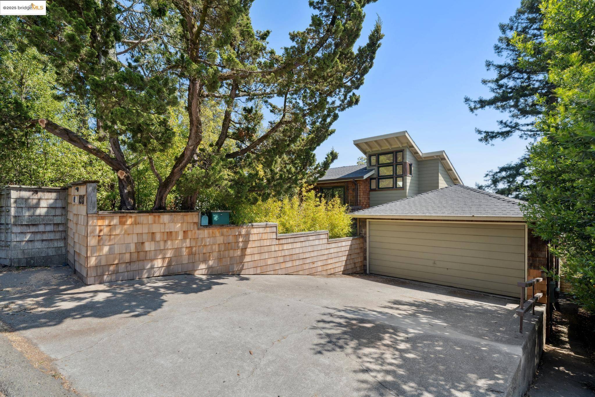 Berkeley, CA 94708,1346 Grizzly Peak Blvd