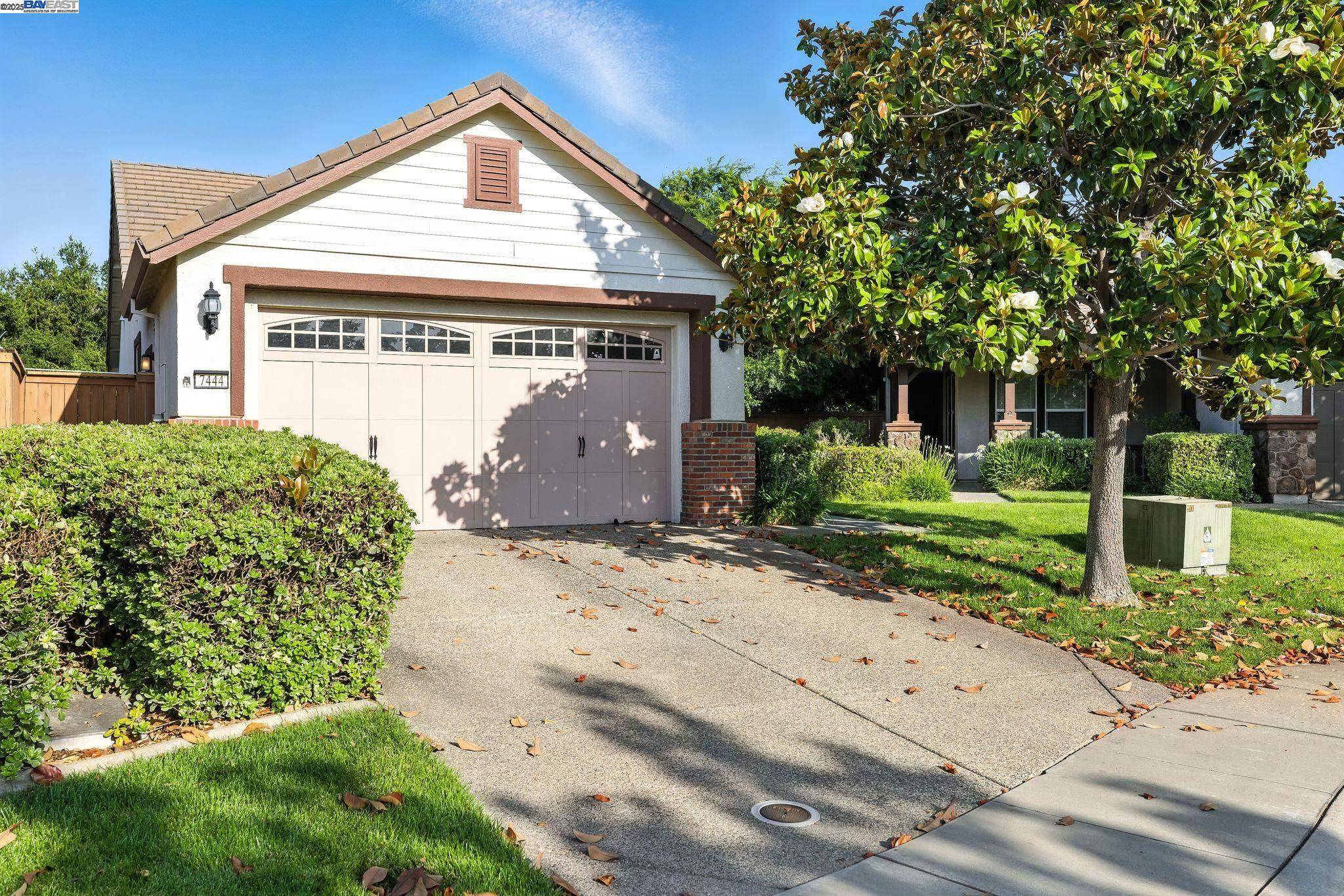 Elk Grove, CA 95757,7444 Abbey Circle