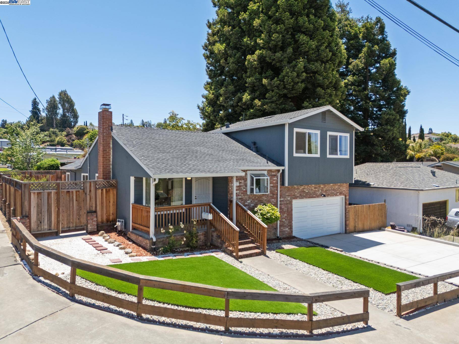 Hayward, CA 94541,3287 Kelly St