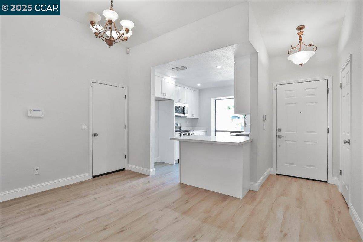 Antelope, CA 95843,8301 Brixham Ct
