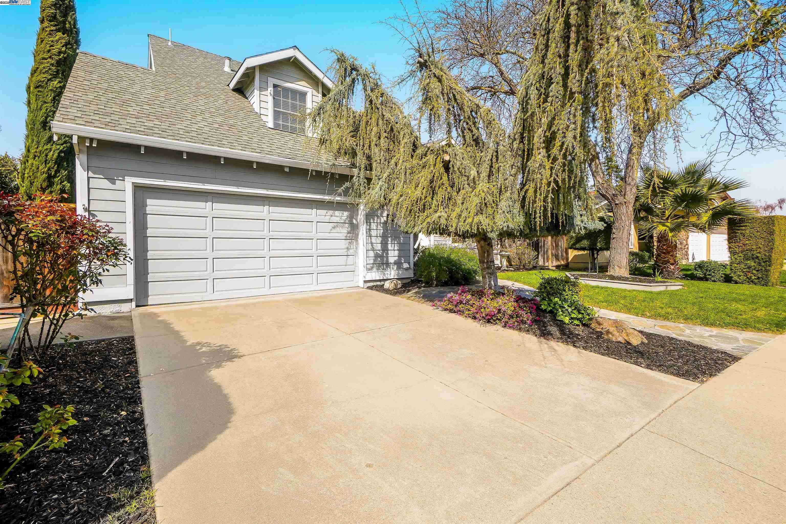 Pleasanton, CA 94588,3232 Flemington Ct