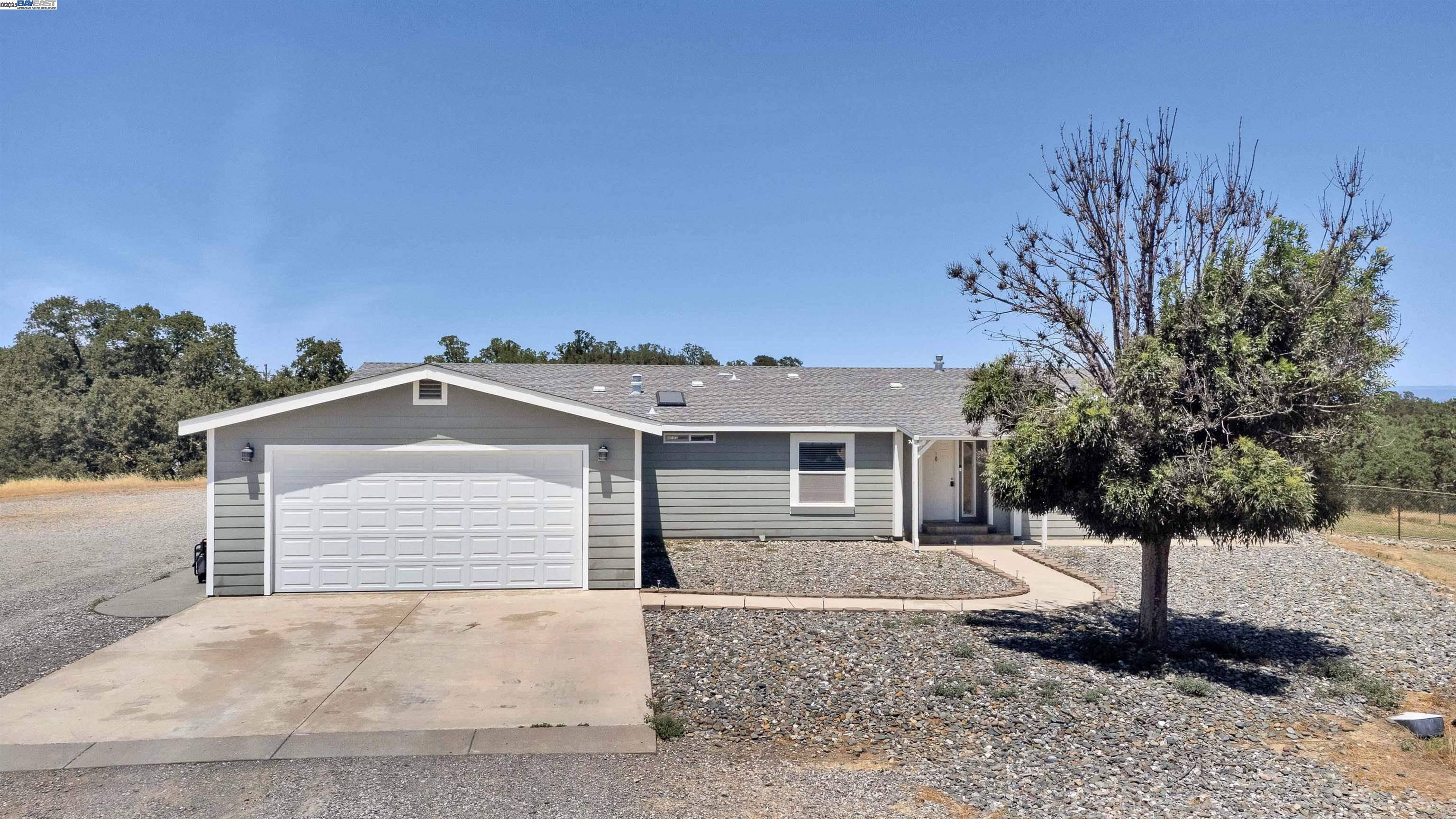 Red Bluff, CA 96080,14125 Black Mountain