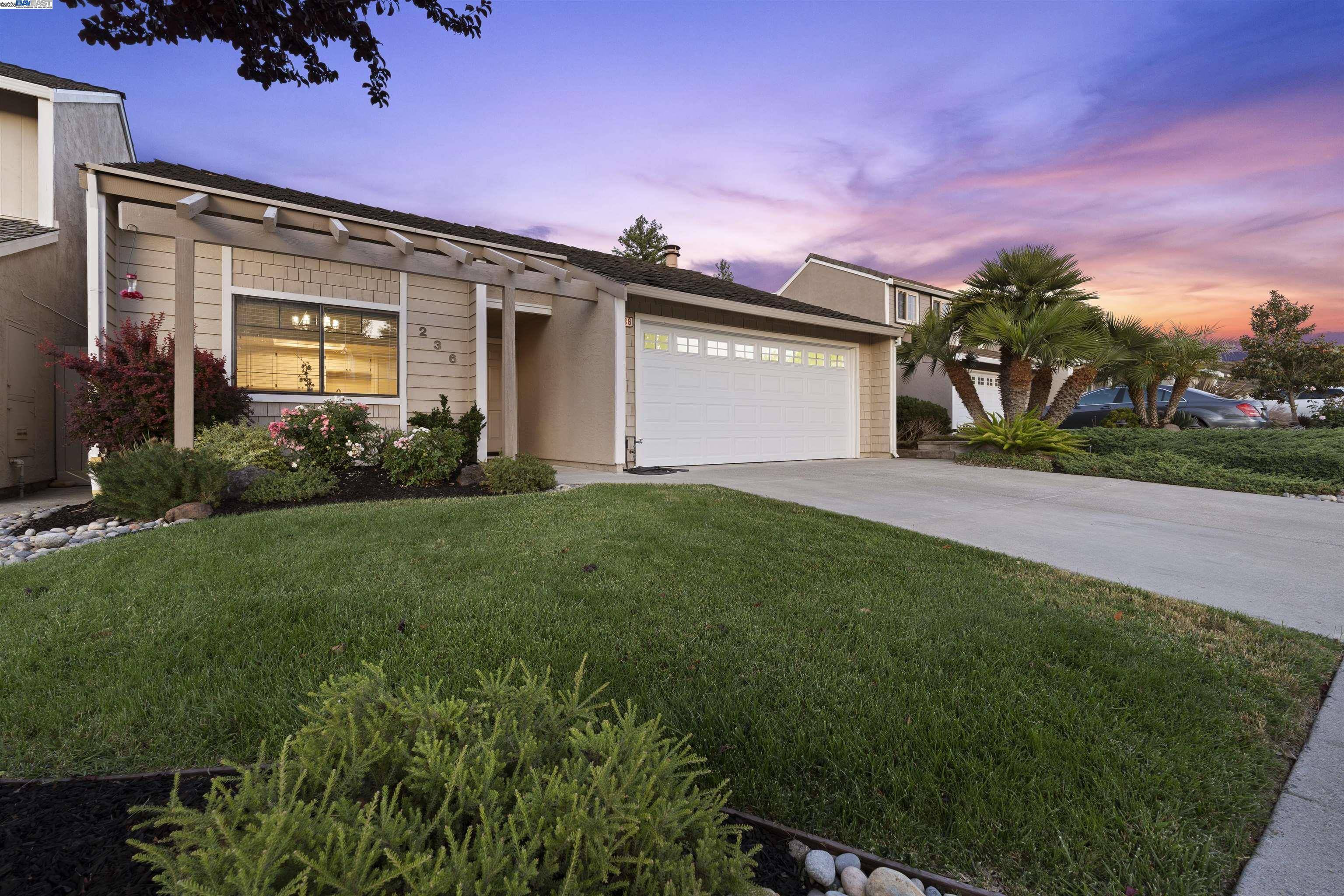 Pleasanton, CA 94566,236 Tomas Way
