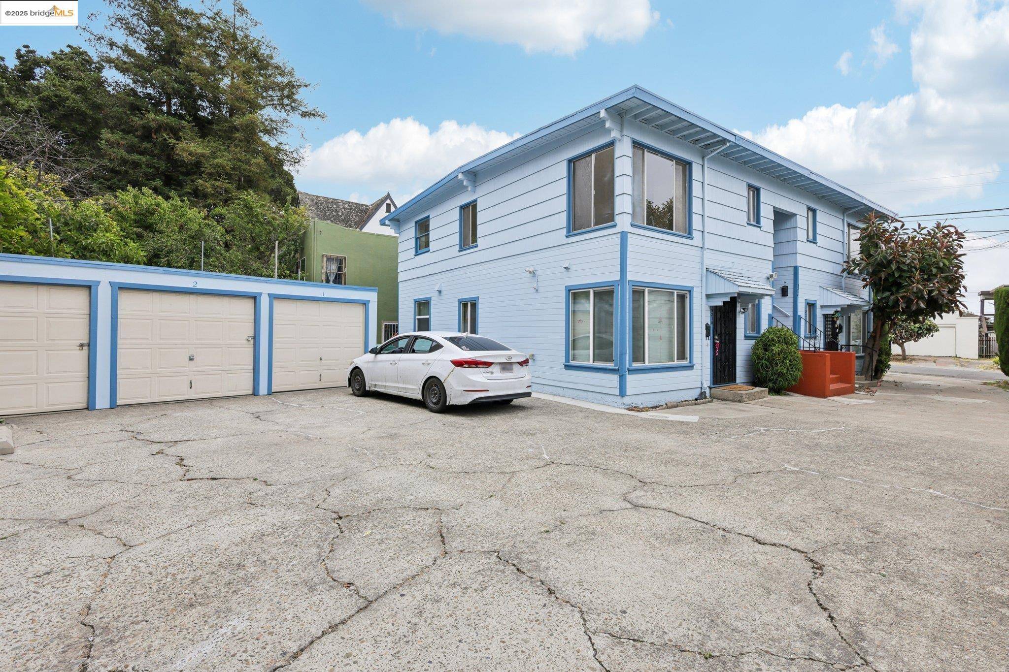 Oakland, CA 94601,3218 Hyde St