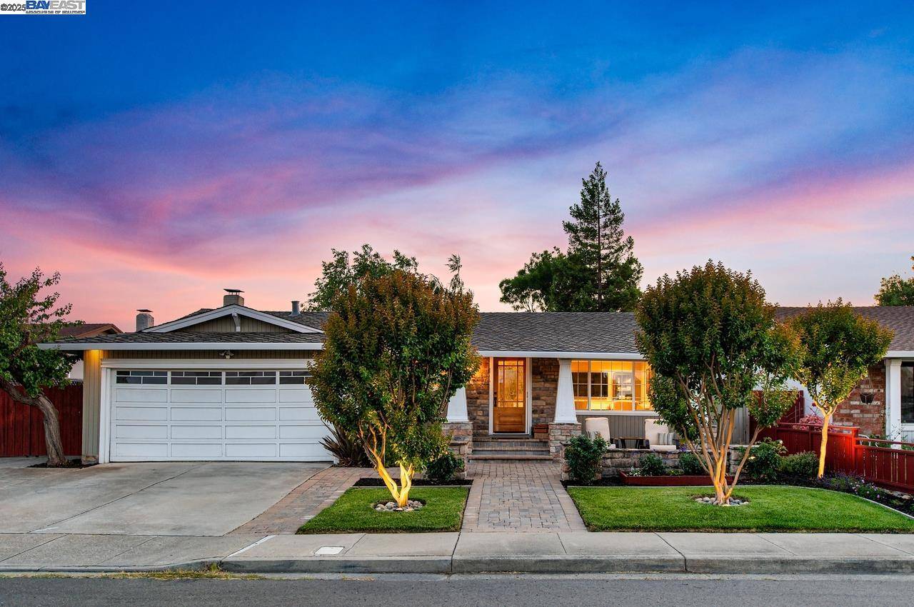 Pleasanton, CA 94588,4686 Herrin Way