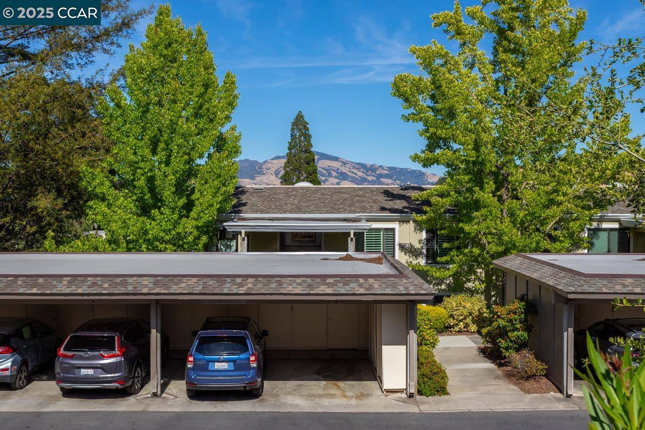 Walnut Creek, CA 94595,Address not disclosed